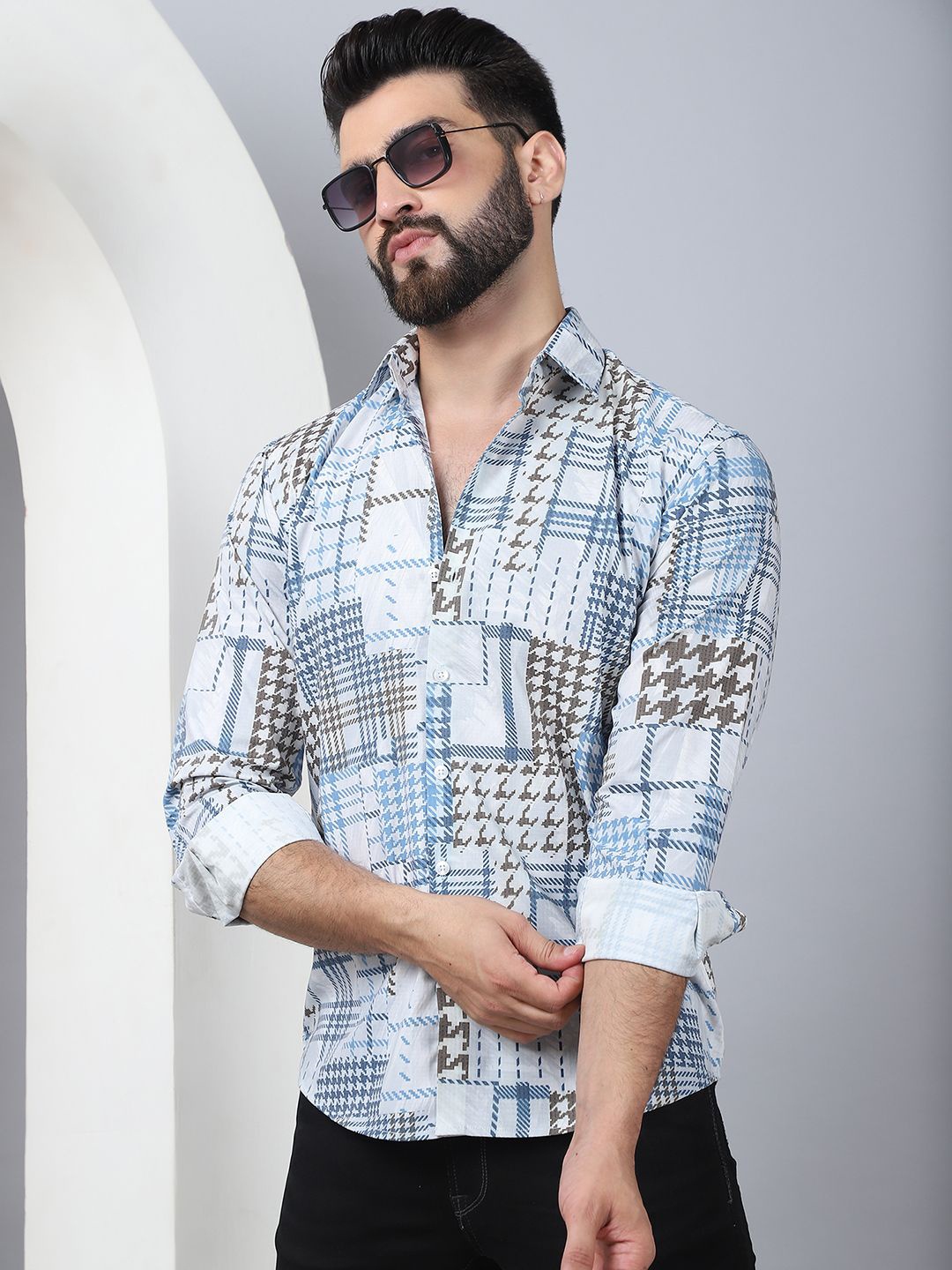 

Indian Needle Men Classic Opaque Printed Casual Shirt, Blue