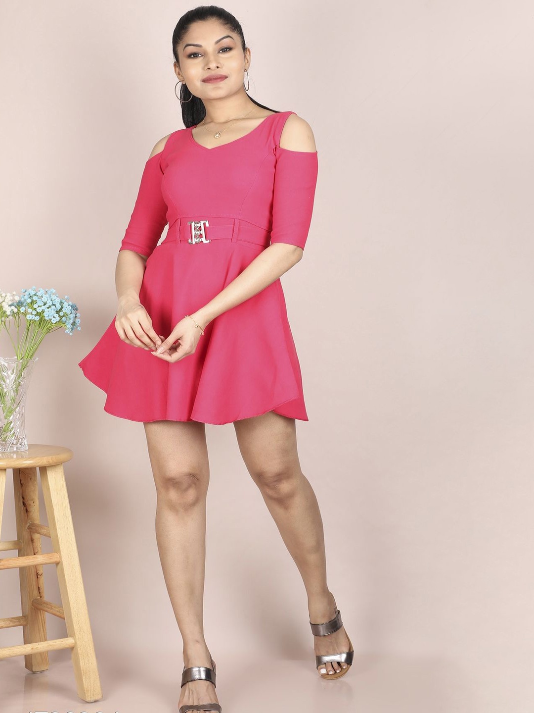 

BUY NEW TREND Cold-Shoulder Sleeves Fit & Flare Mini Dress, Pink