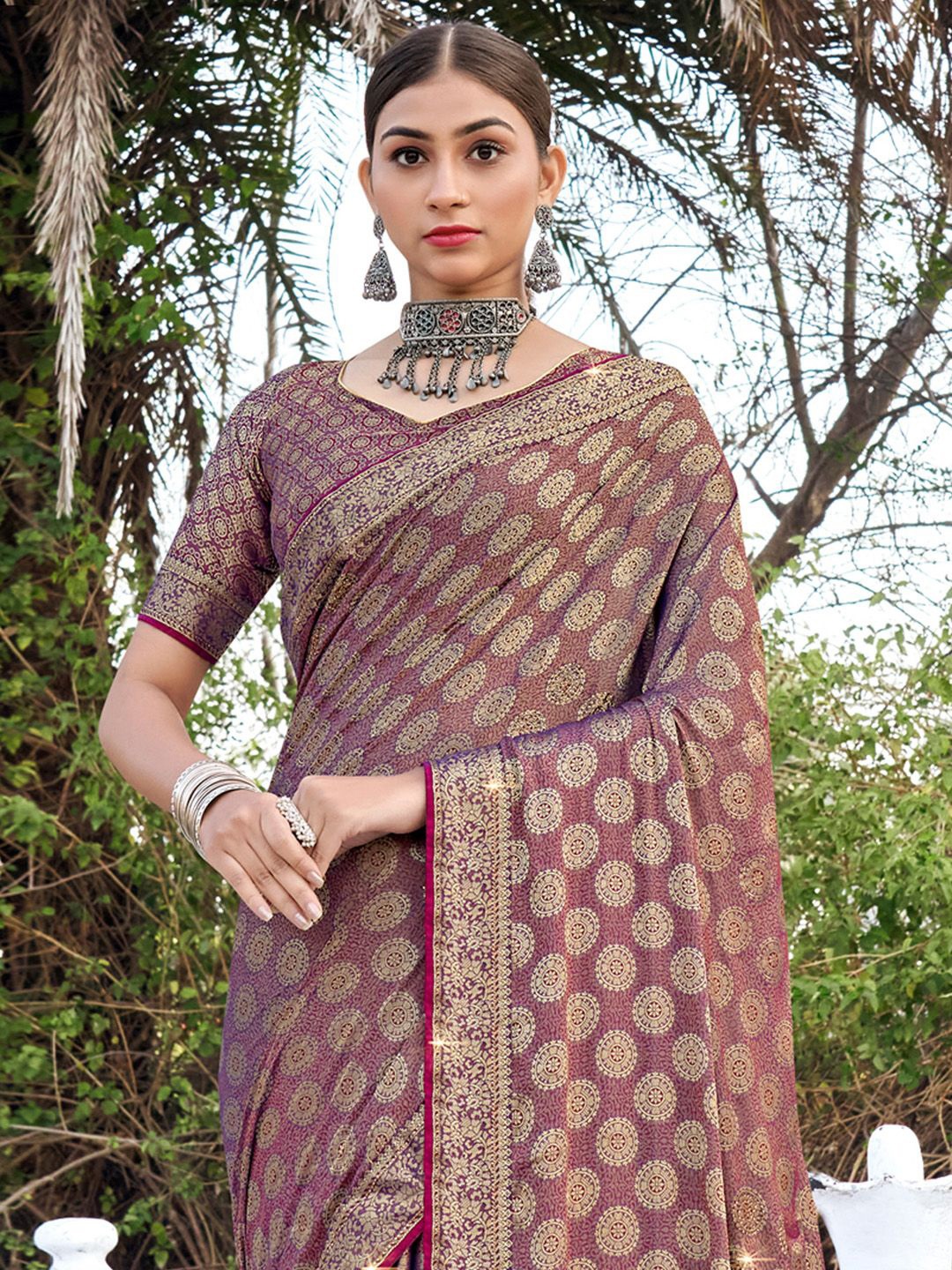 

Saree mall Ethnic Motifs Zari Pure Silk Banarasi Sarees, Burgundy