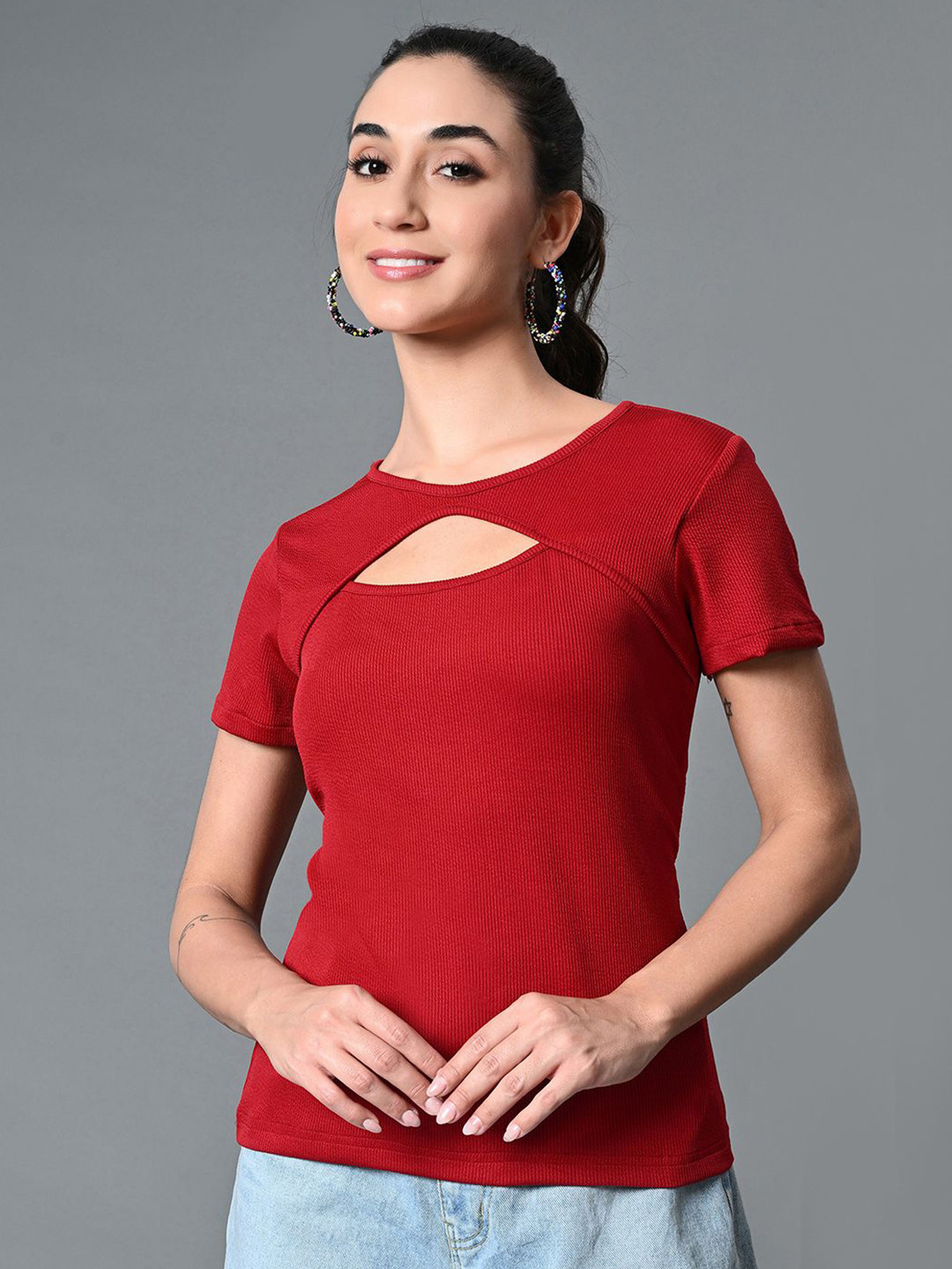 

The Roadster Life Co. Women Solid Round Neck Top, Maroon