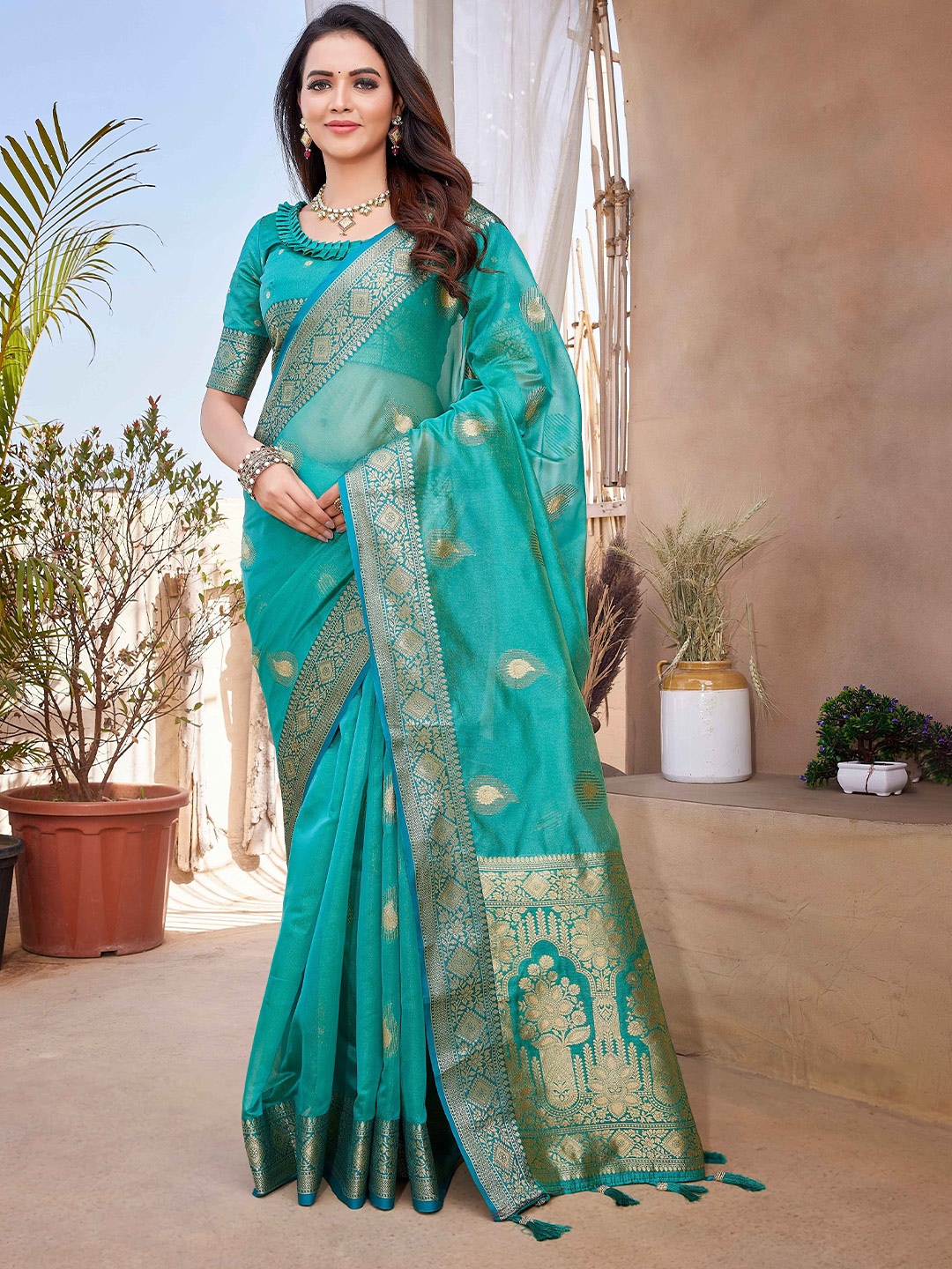 

Rhey Ethnic Motifs Zari Woven Banarasi Saree, Turquoise blue