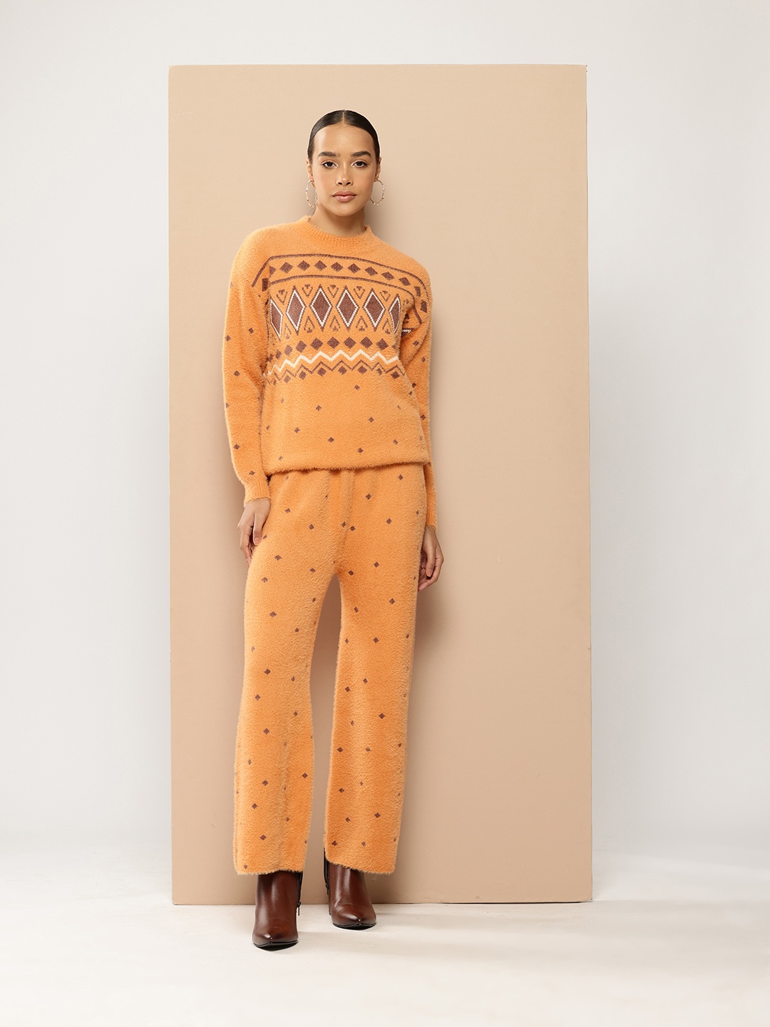 

Chemistry Geometric Printed Co-Ords, Orange