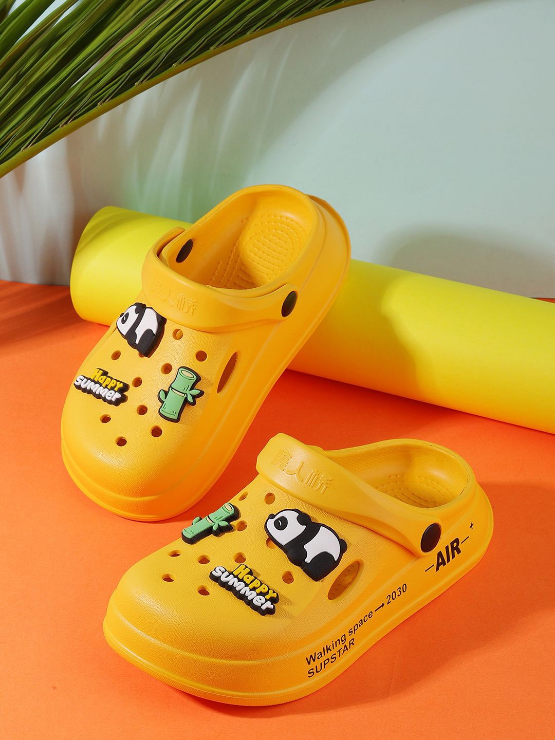 

PASSION PETALS Unisex Kids Printed Round toe Velcro Slip-On Sneakers, Yellow