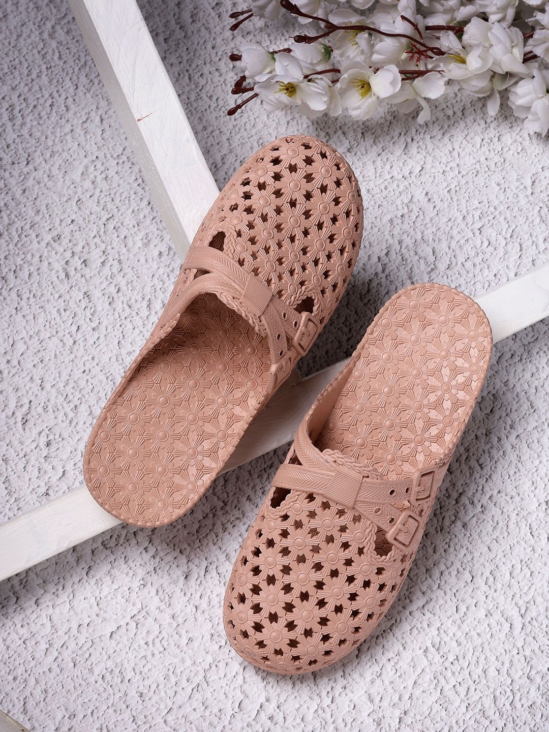 

JUMPLITE Women Textured Slip-On Sneakers, Pink