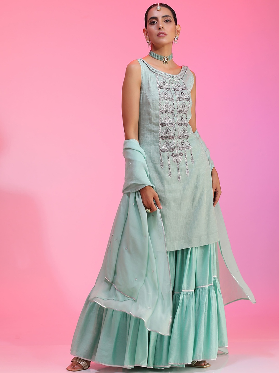 

KUDI PATAKA Floral Embroidered Regular Thread Work Kurta with Sharara & With Dupatta, Teal