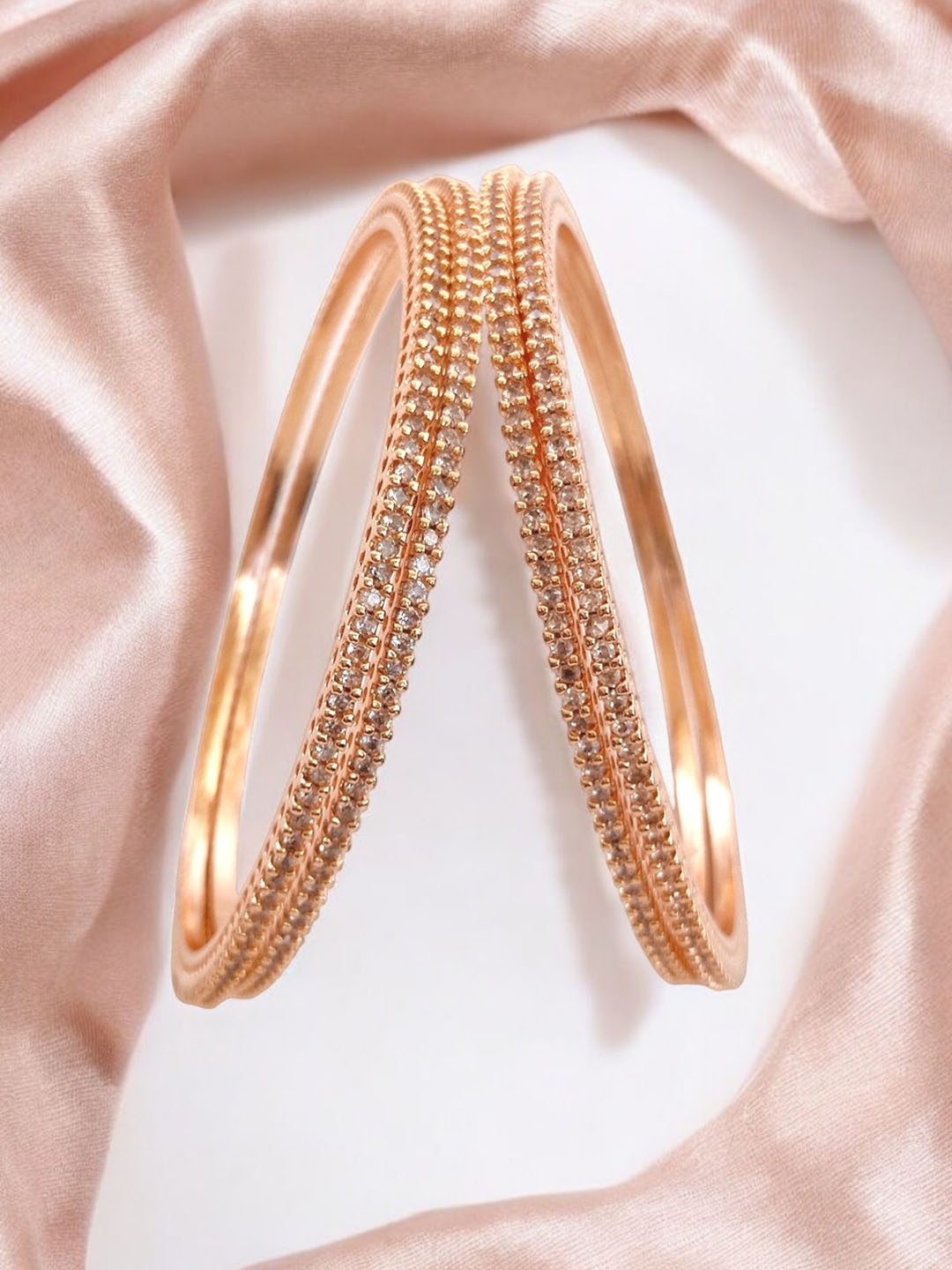 

Pihtara Jewels Rose Gold-Plated American Diamond Stone Studded Bangle
