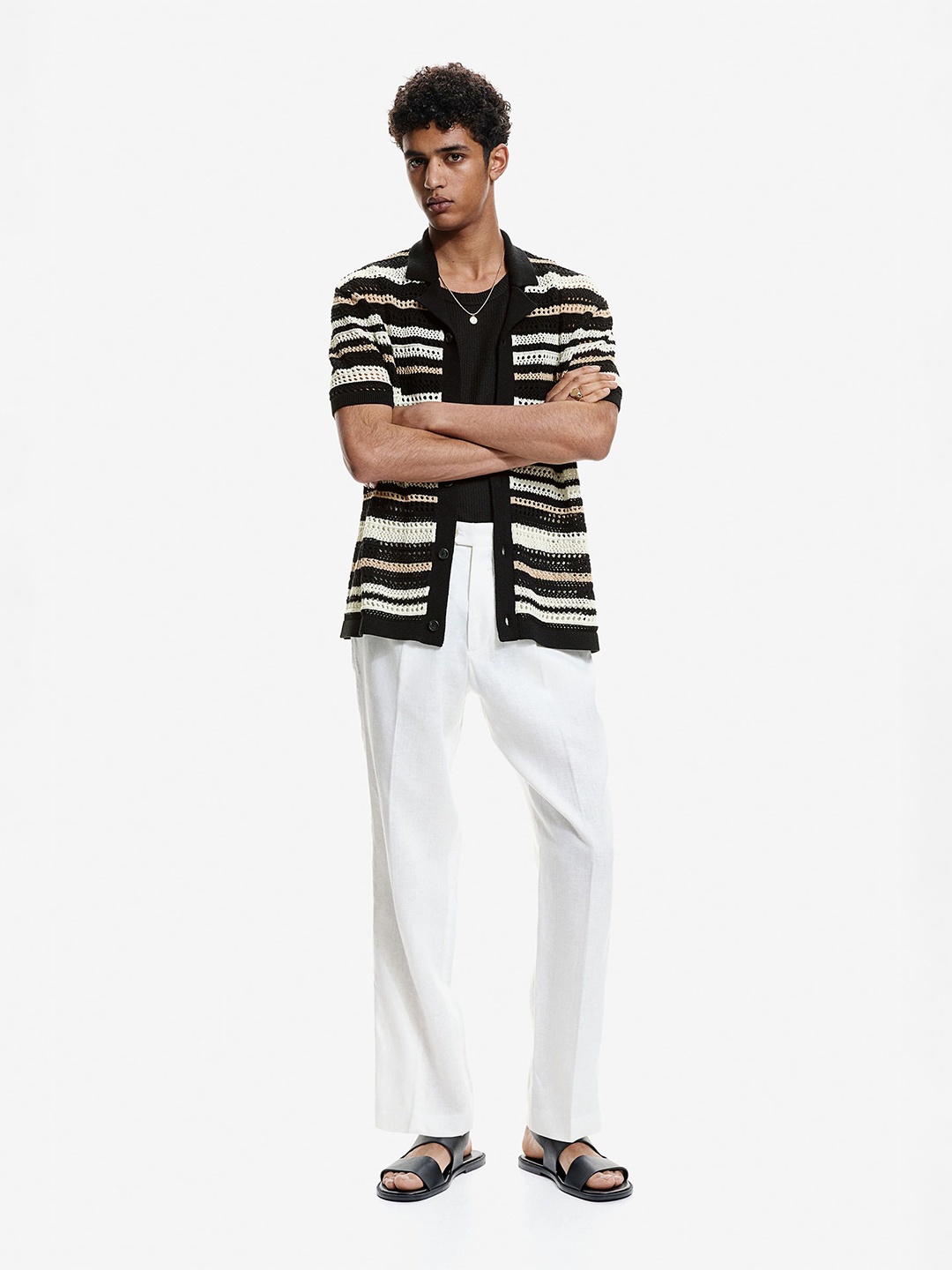 

H&M Men Regular Fit Crochet-Look Resort Shirt, Black