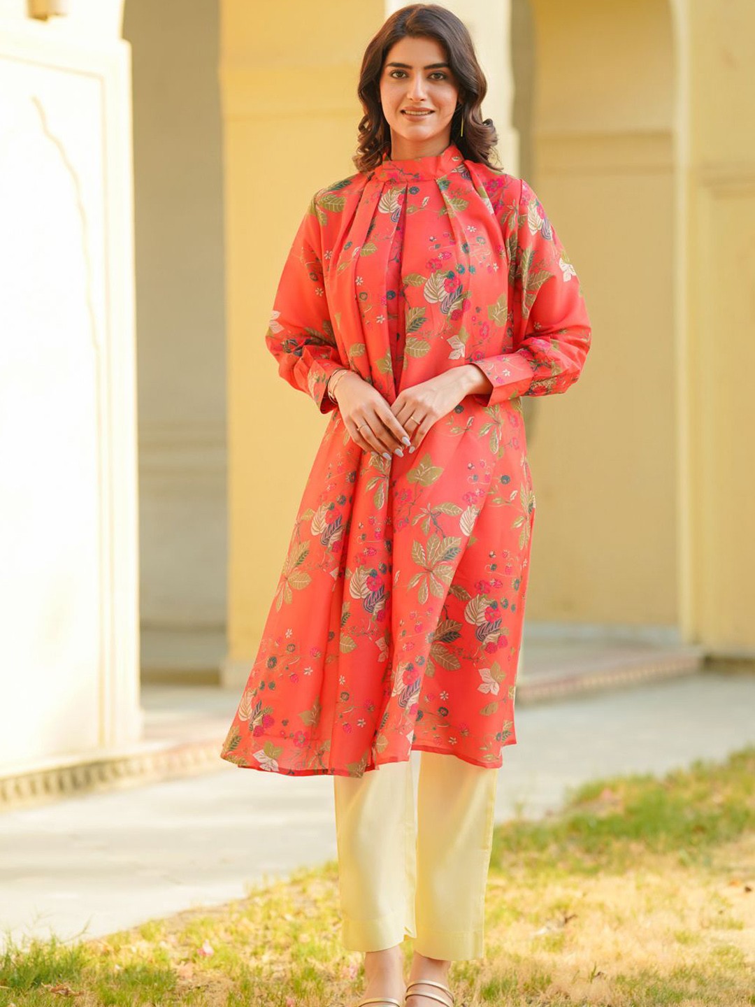 

Ambraee Floral Printed High Neck Puffed Sleeves Regular A-Line Kurta With Trousers, Orange