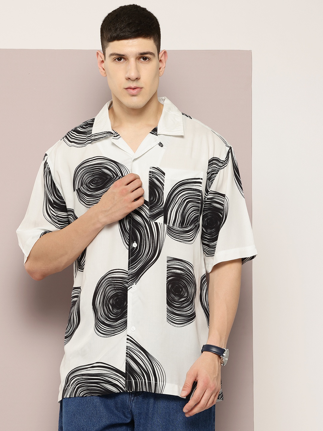 

Kook N Keech Men Oversized Opaque Printed Casual Shirt, White