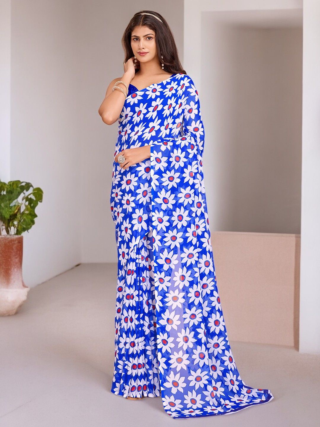 

The Textile Hub Floral Print Saree with Blouse, Blue