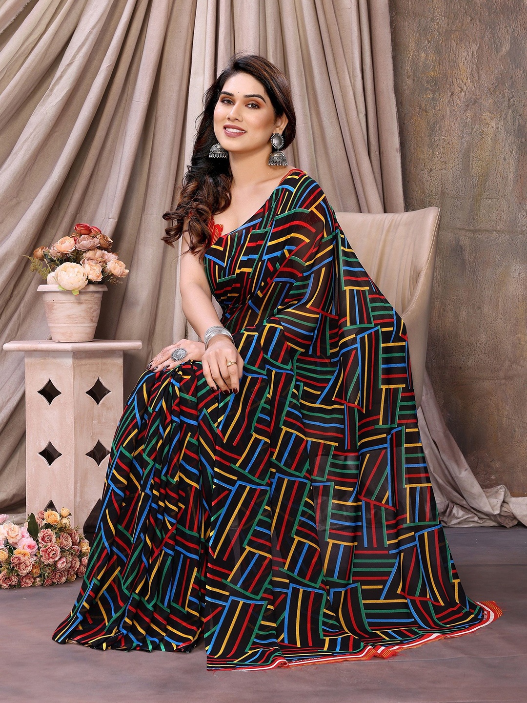 

The Textile Hub Printed Saree with Blouse, Black