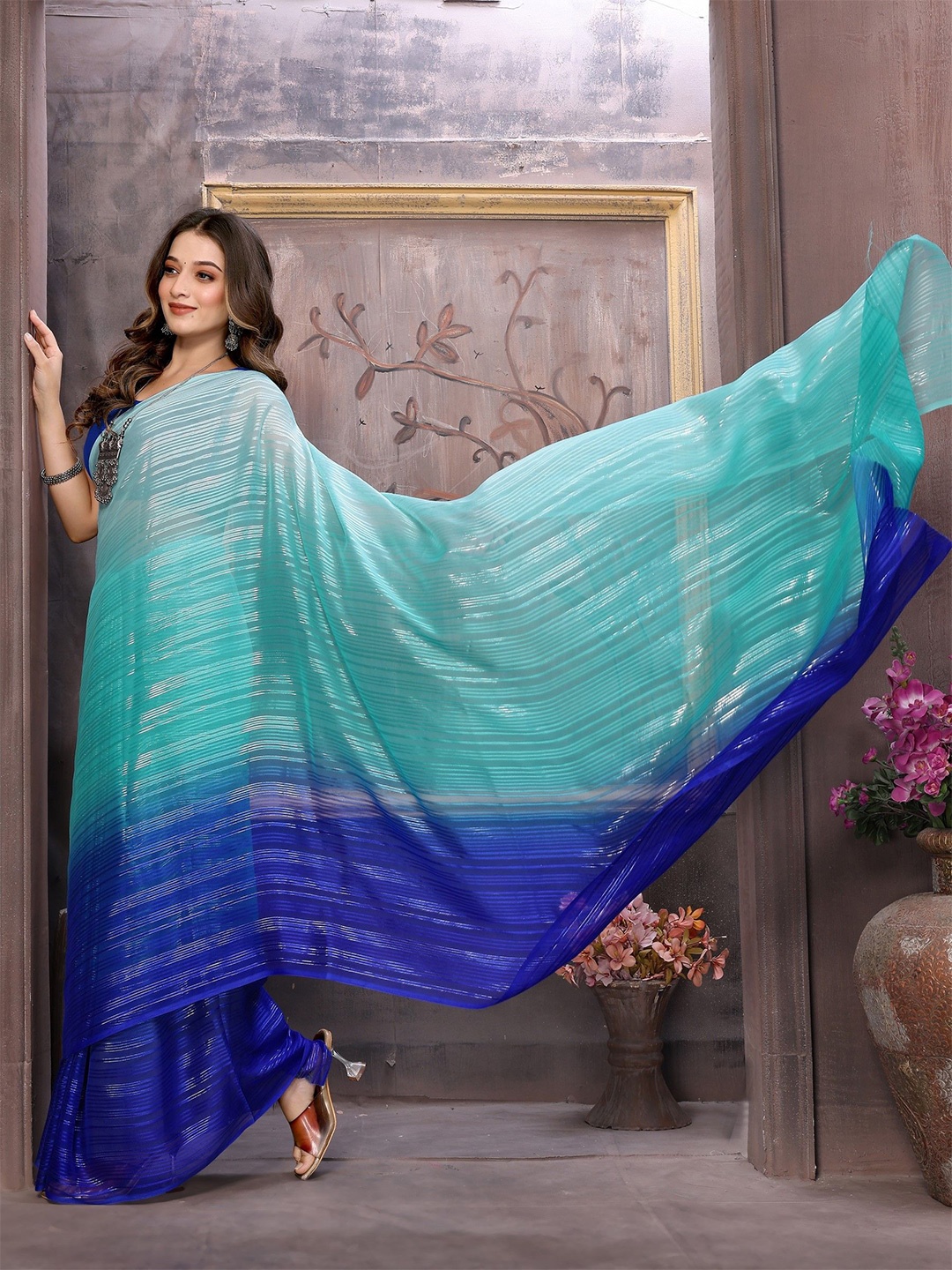 

The Textile Hub Striped No Border Saree, Turquoise blue