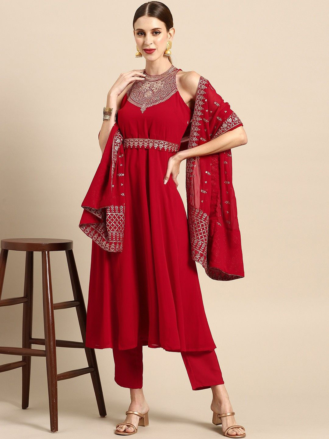 

PMD Fashion Ethnic Motifs Embroidered Sequinned Kurta With Palazzos & Dupatta, Red