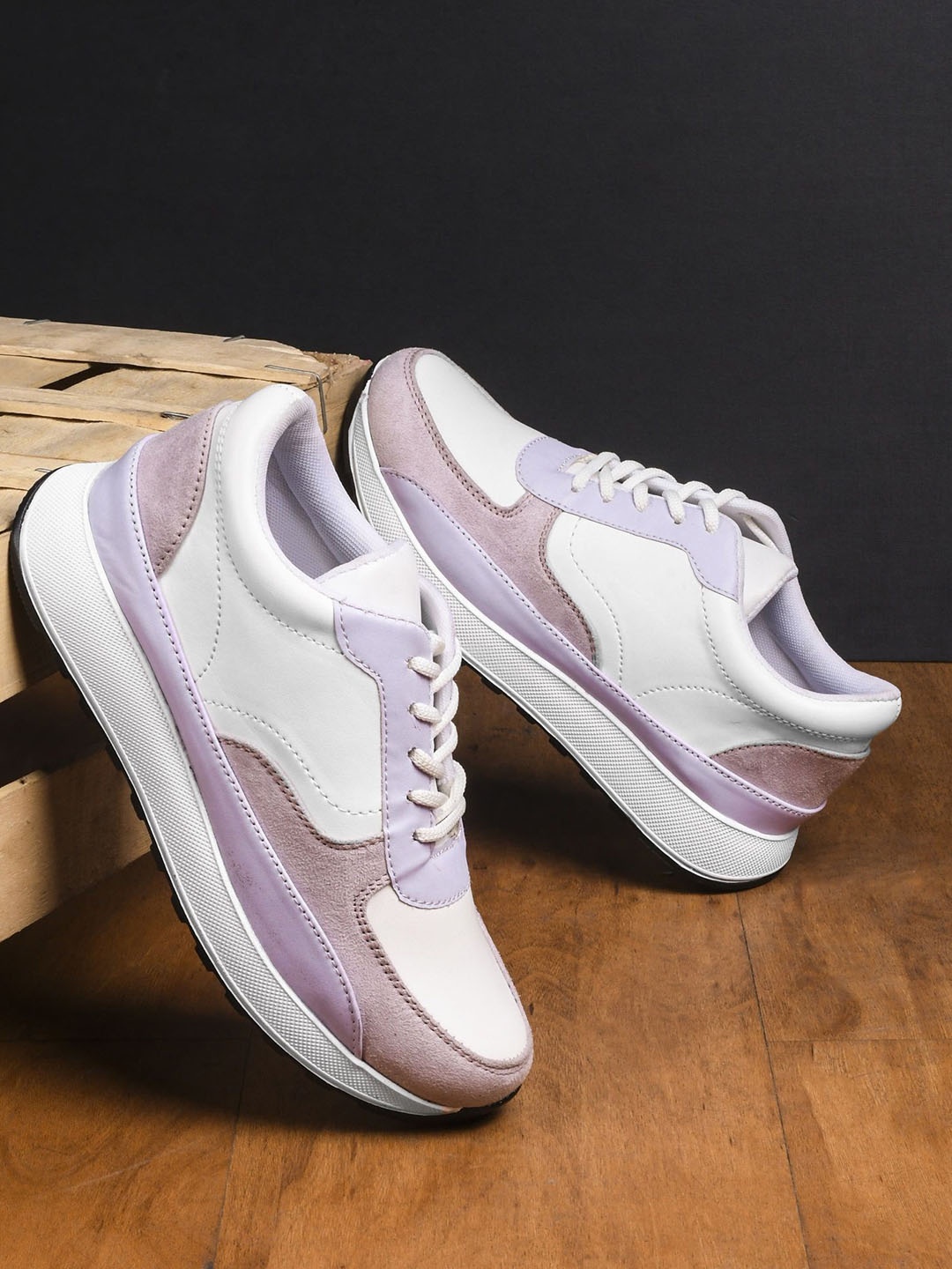 

Try Me Women Colourblocked Sneakers, Pink