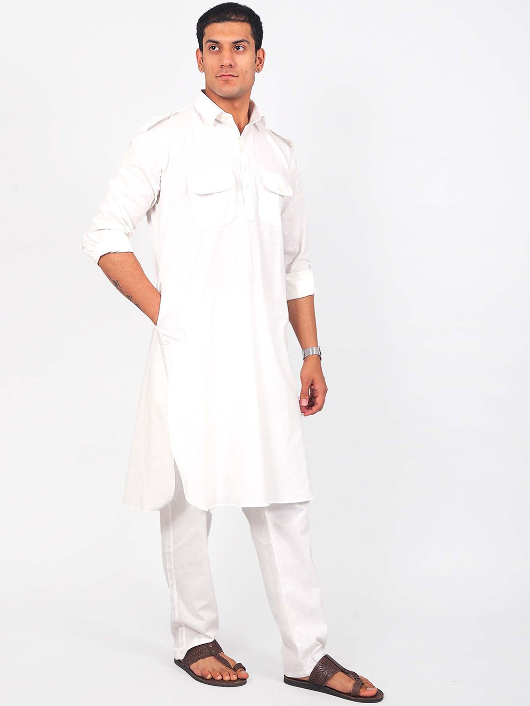 

BLUESAANCHI Shirt Collar Three-Quarter Sleeves Pathani Kurta with Trousers, White