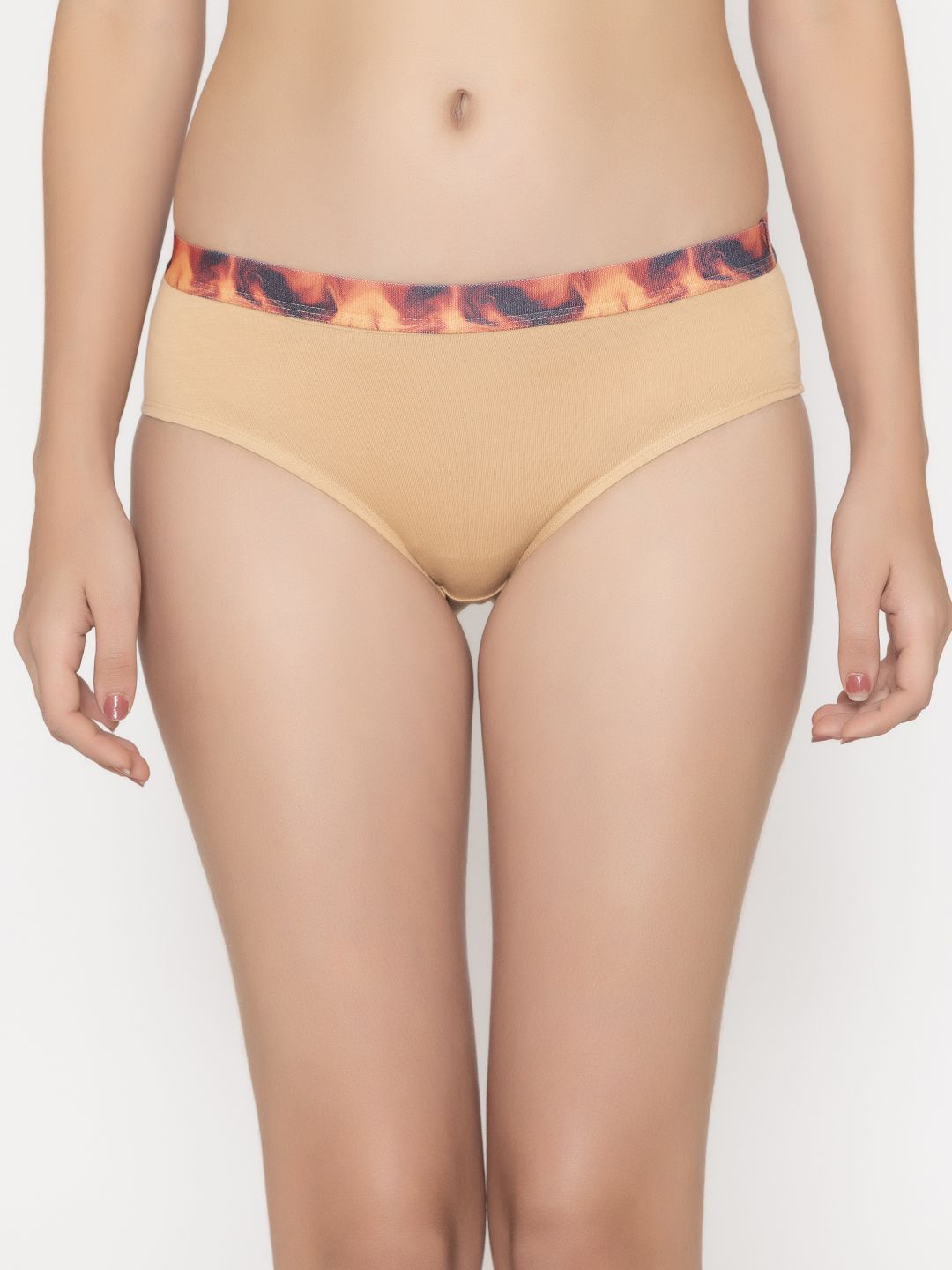 

Kalyani Women Pack Of 3 Printed Mid Rise Low Waist Basic Briefs, Nude