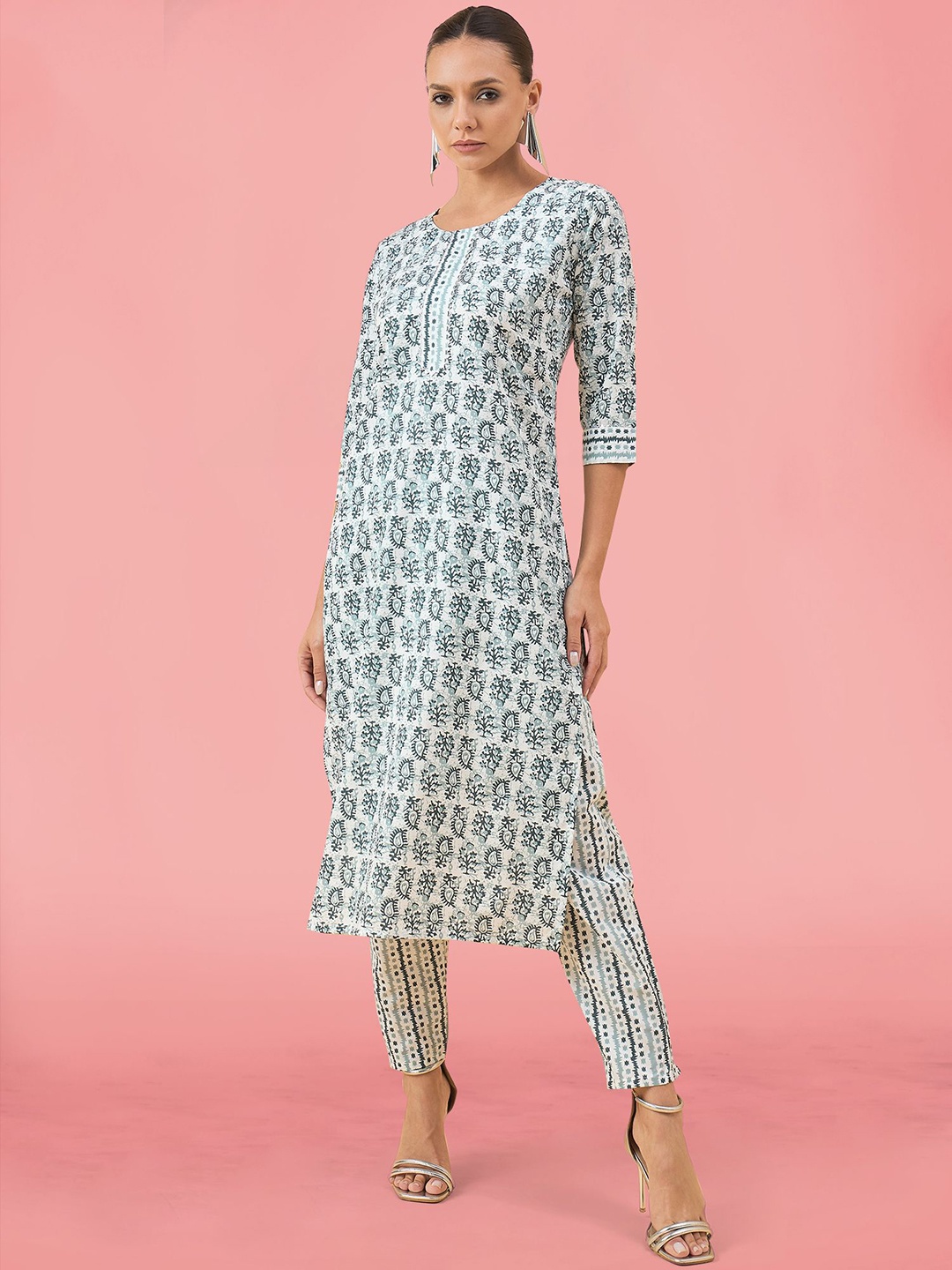 

A.V.M Prints Ethnic Motifs Printed Regular Pure Cotton Kurta with Trousers, Grey