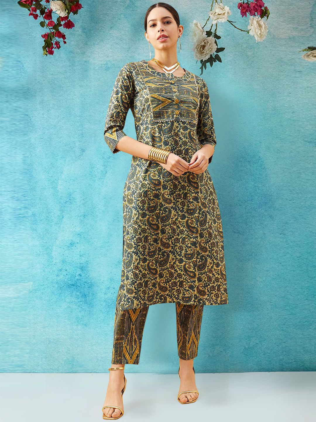 

A.V.M Prints Paisley Printed Regular Pure Cotton Kurta with Trousers, Green