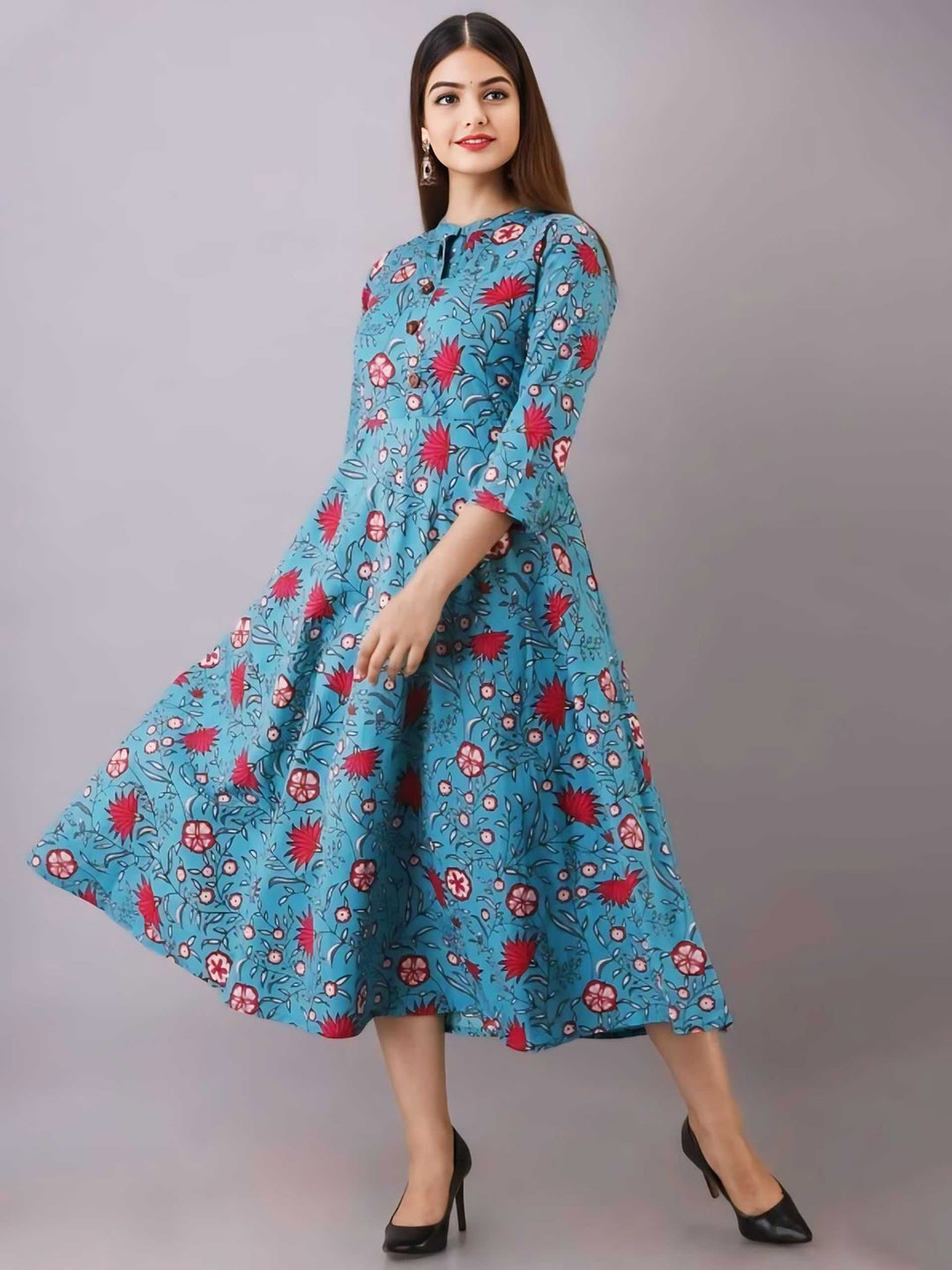 

VYKOO Floral Printed Round Neck Midi Fit & Flare Dress, Blue