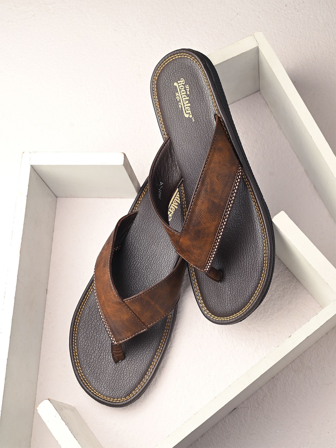 

The Roadster Lifestyle Co Men Slip-On Comfort Sandals, Brown