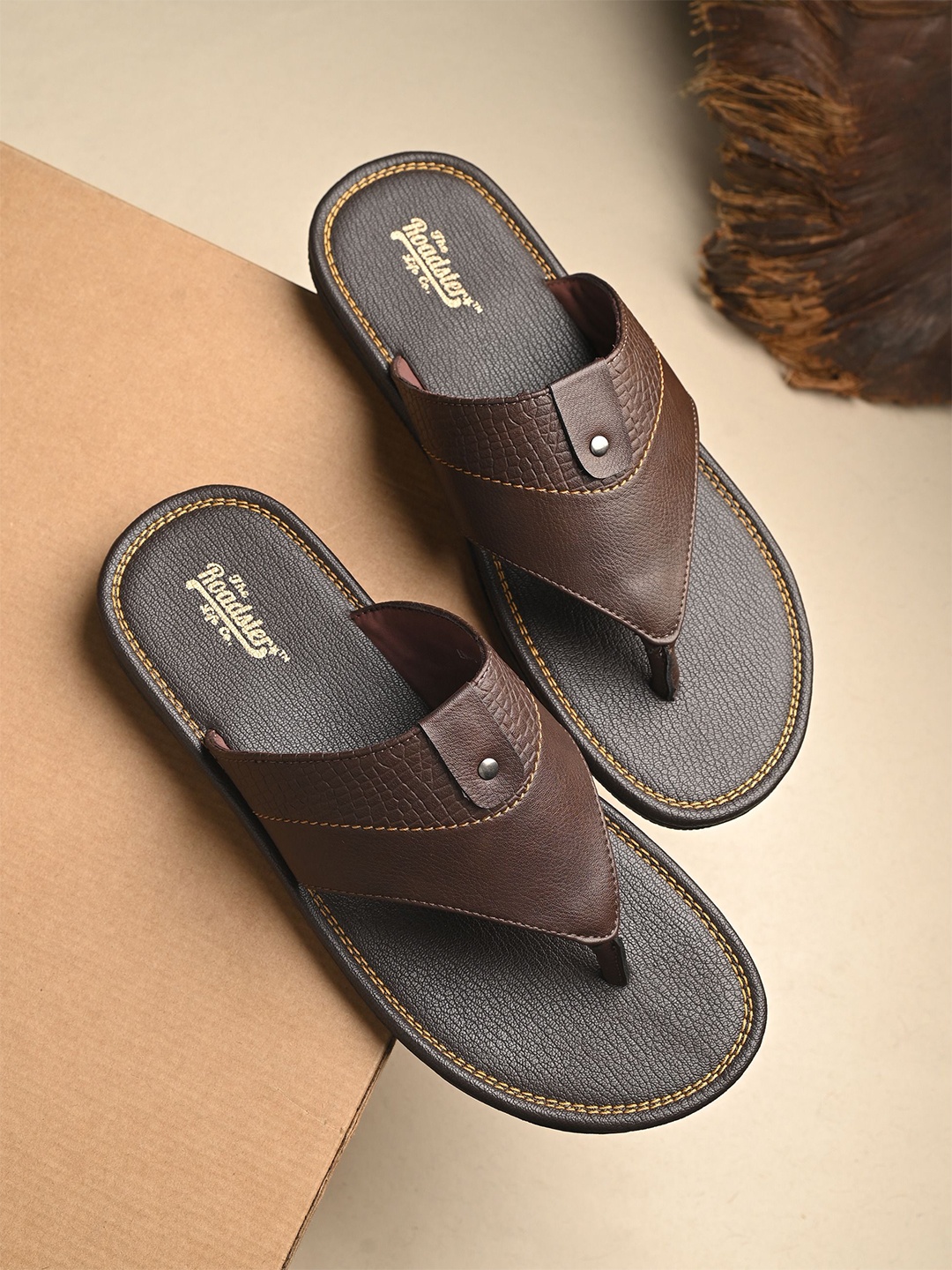 

The Roadster Lifestyle Co Men Texter Slip On Comfort Sandals, Brown