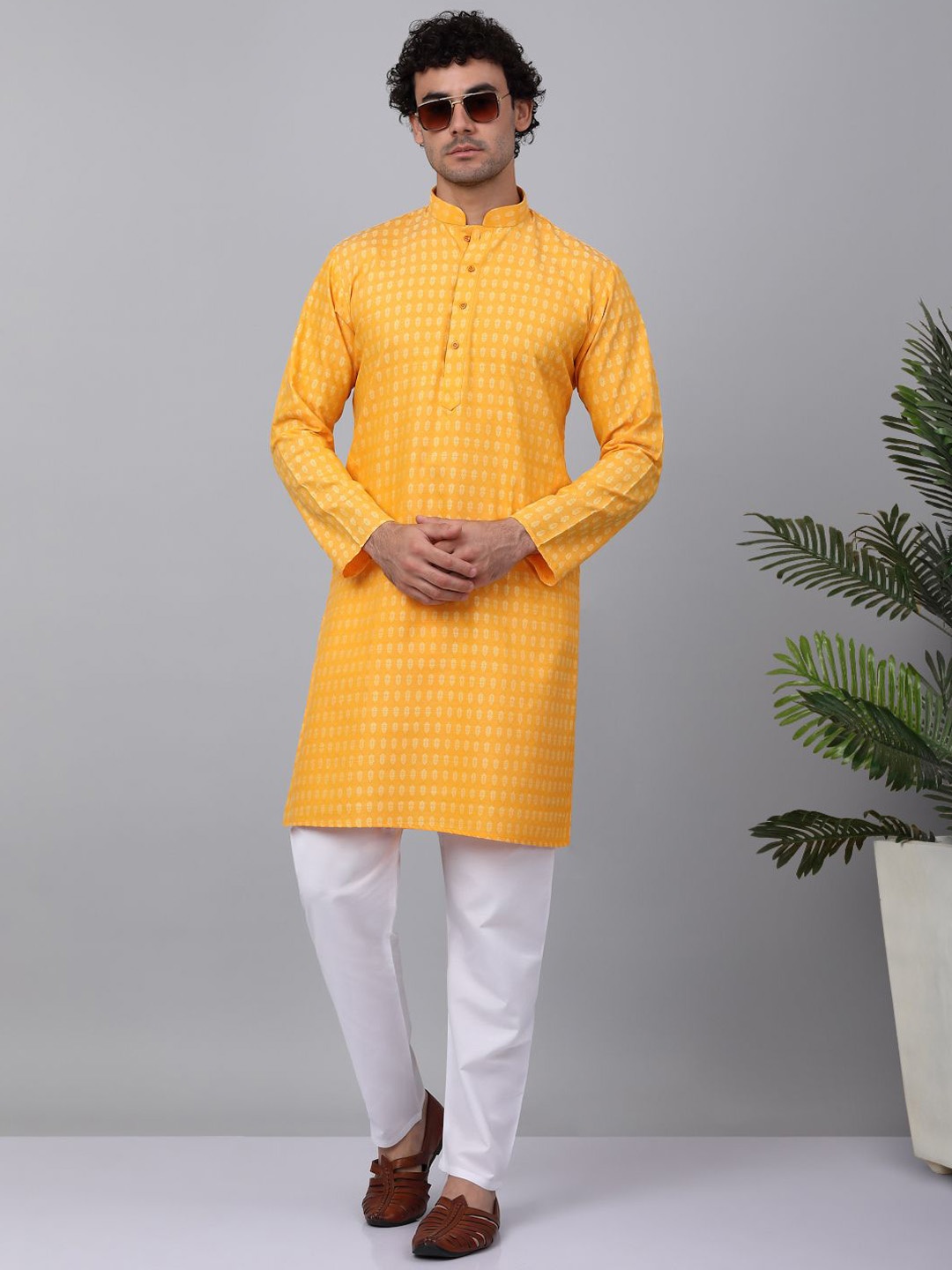 

KRAFT INDIA Ethnic Motifs Printed Regular Pure Cotton Kurta with Pyjamas, Yellow