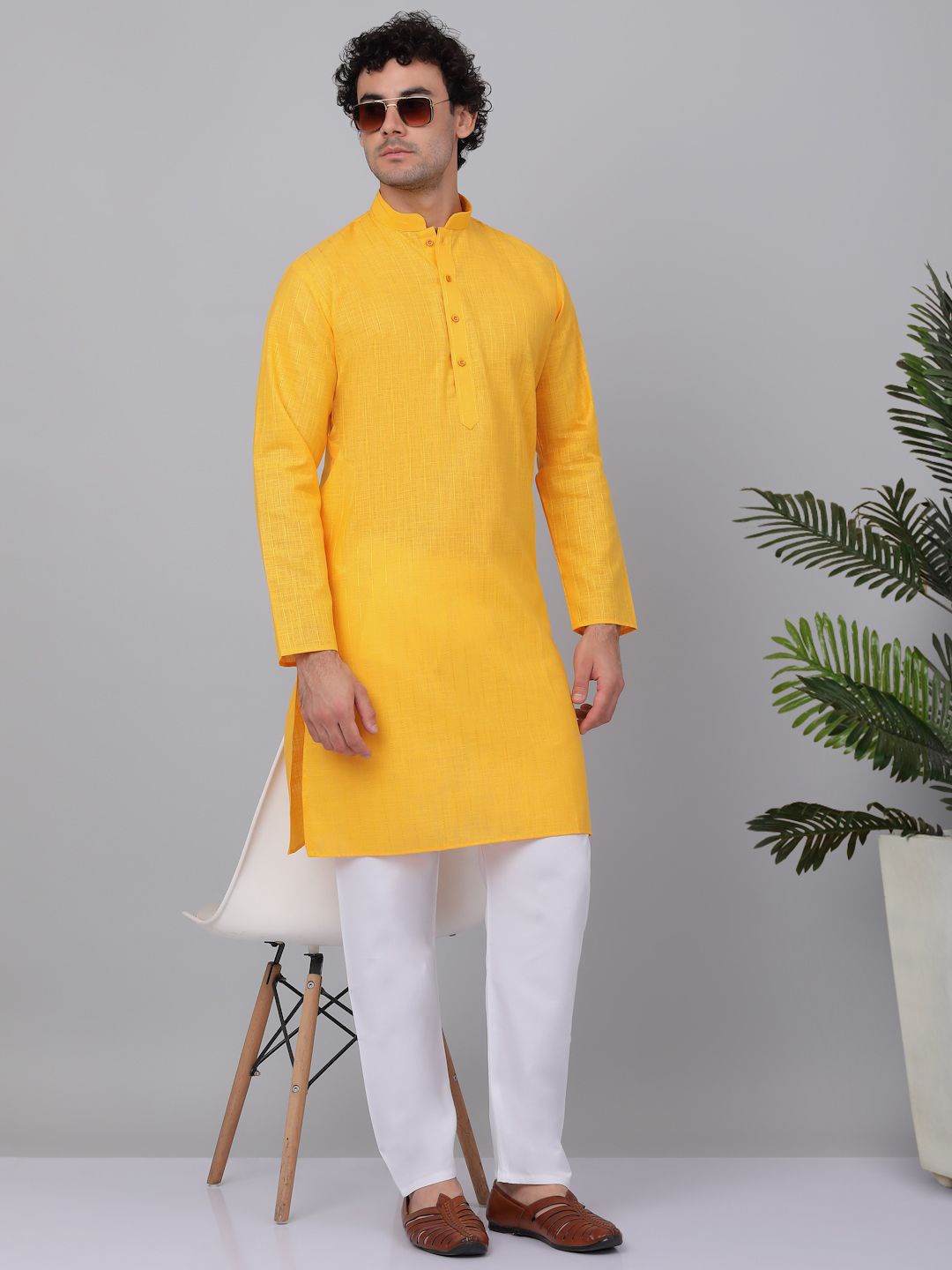 

KRAFT INDIA Striped Thread Work Mandarin Collar Regular Linen Kurta with Pyjamas, Yellow