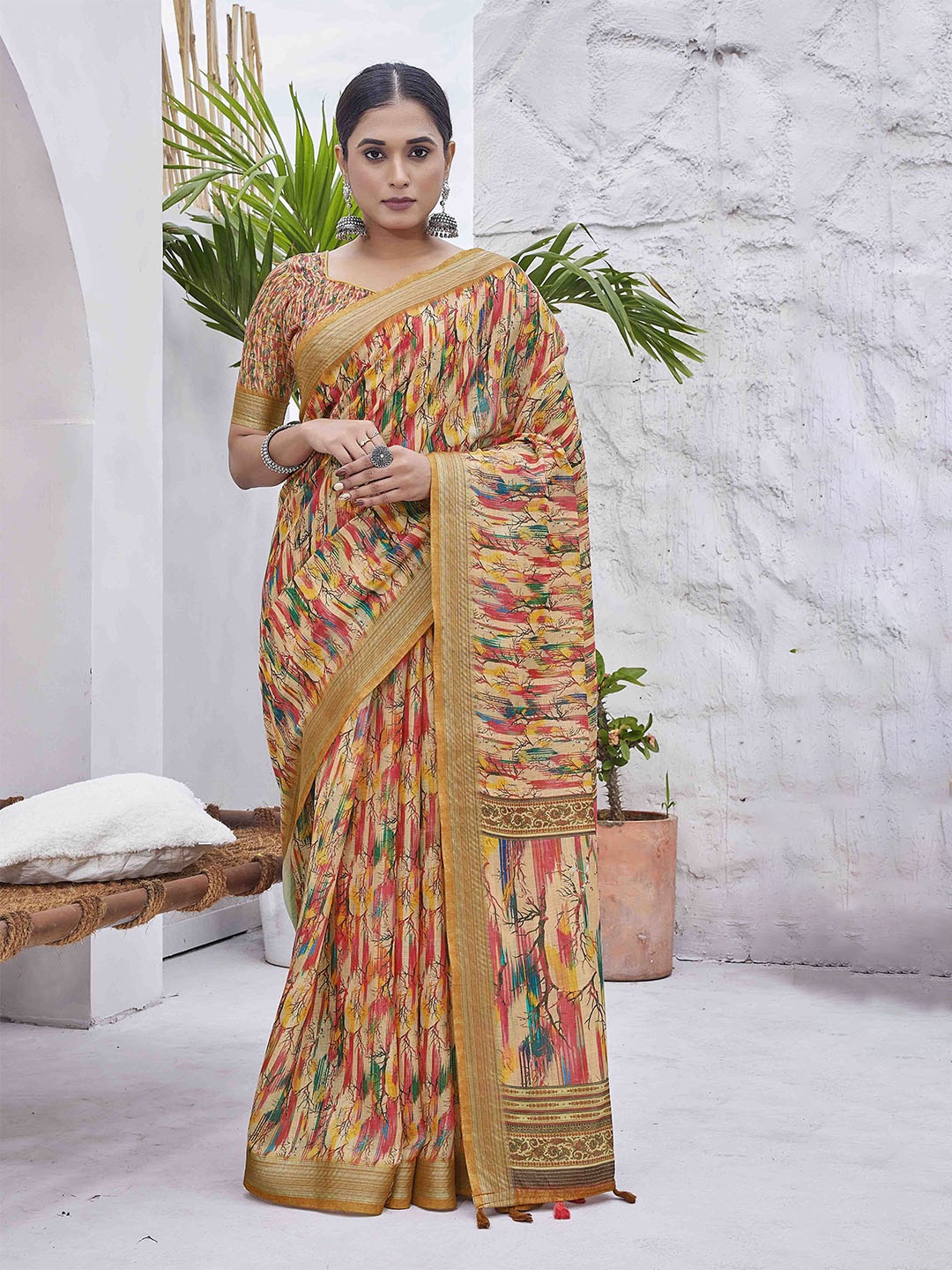 

DIVASTRI Abstract Printed Ready to Wear Baluchari Saree, Cream