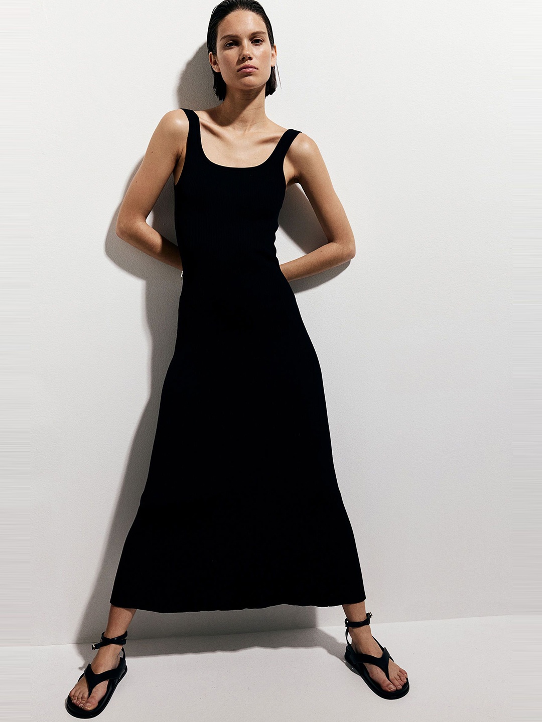 

H&M Solid Ribbed Knitted Maxi Dress, Black