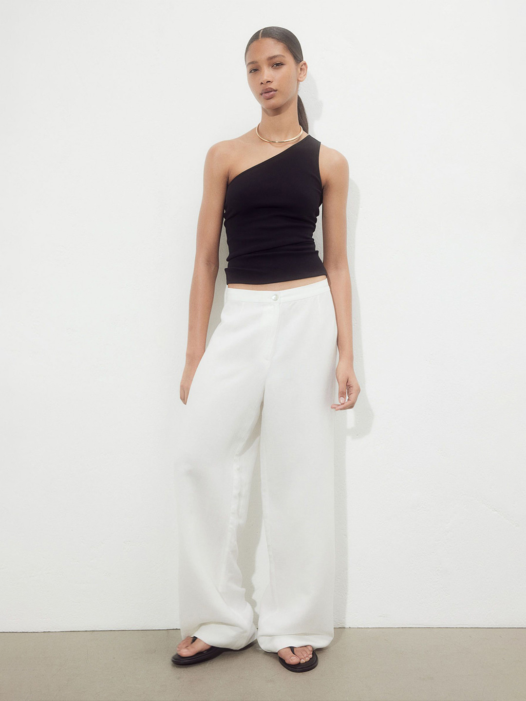 

H&M One-Shoulder Top, Black