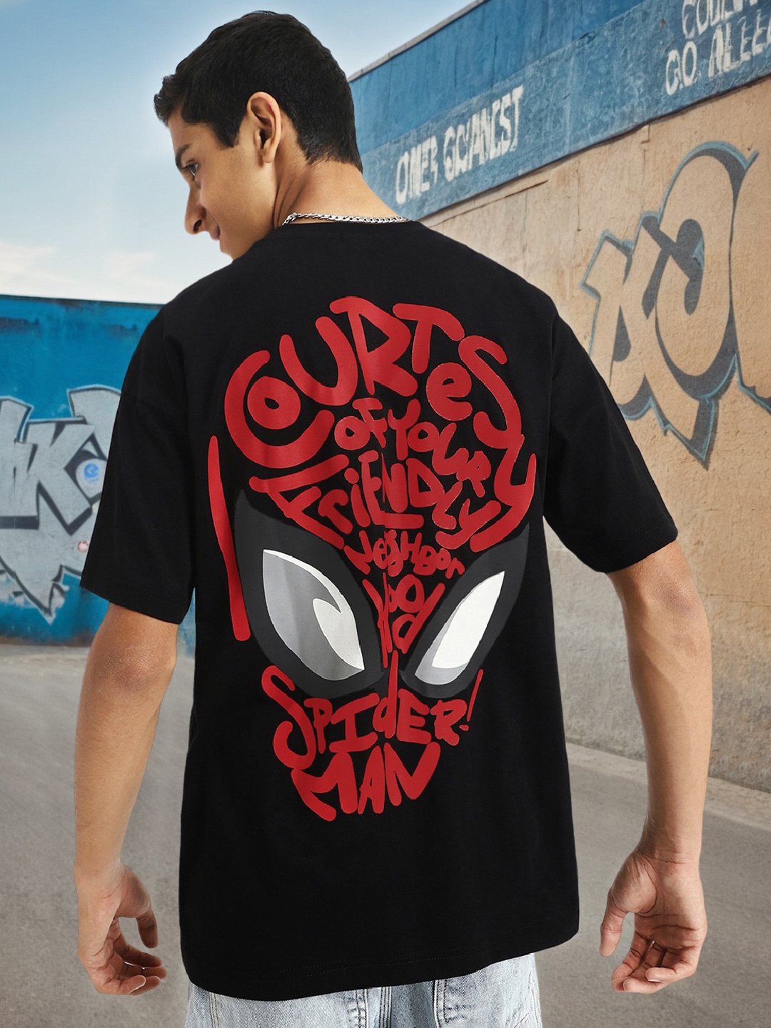 

VEIRDO Marvel Boys Graphic Printed Round Neck Pure Cotton Oversized T-Shirt, Black