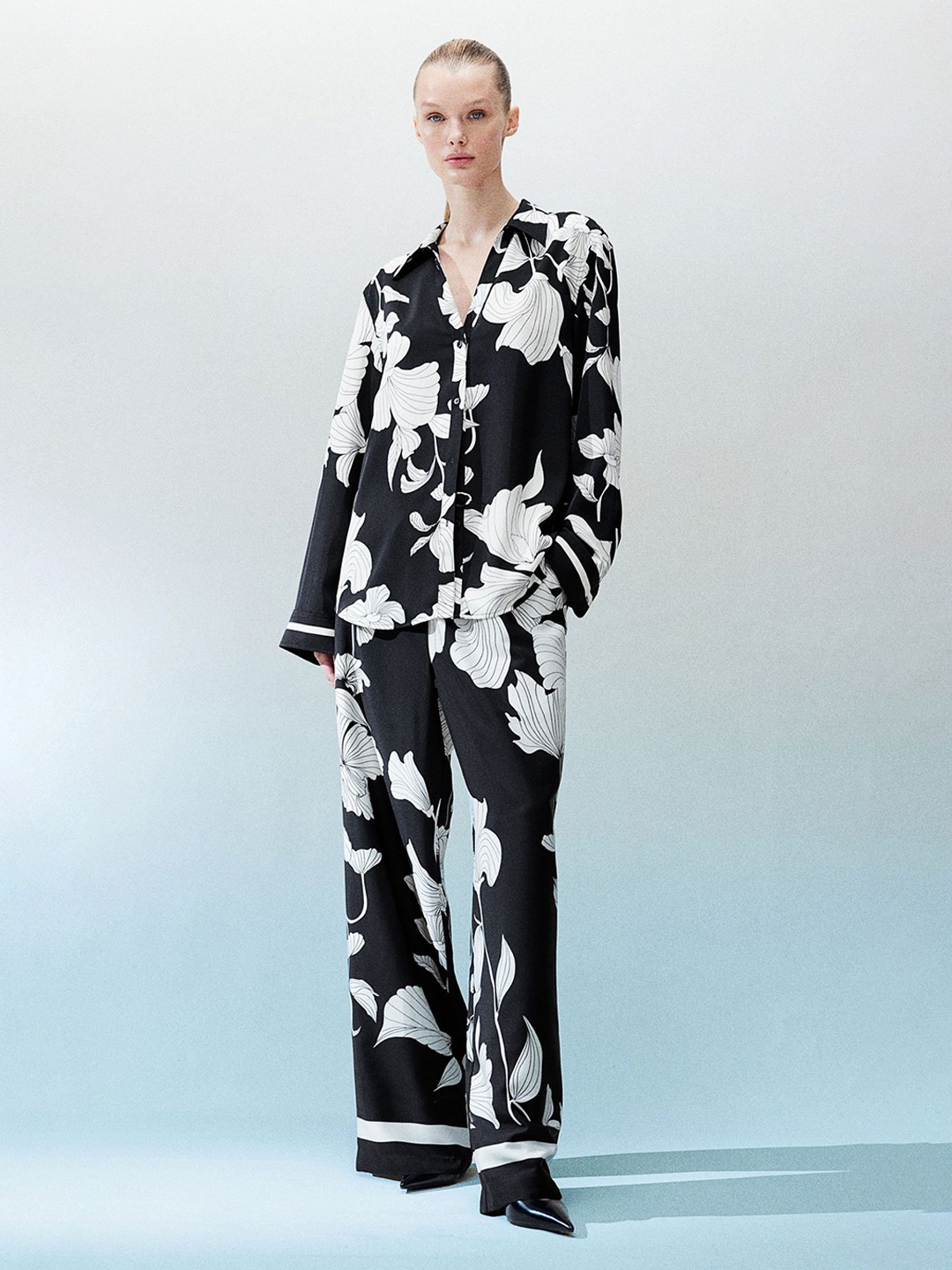 

H&M Long-Sleeved Shirt, Black