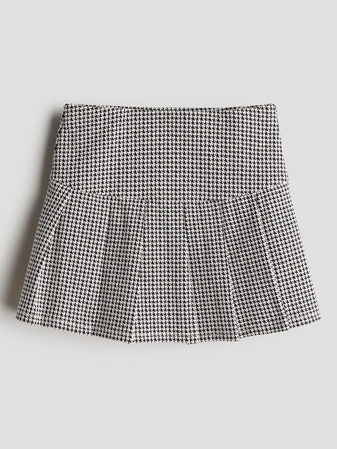 

H&M Girls Printed Pleated A-Line Mini Skirt, Beige