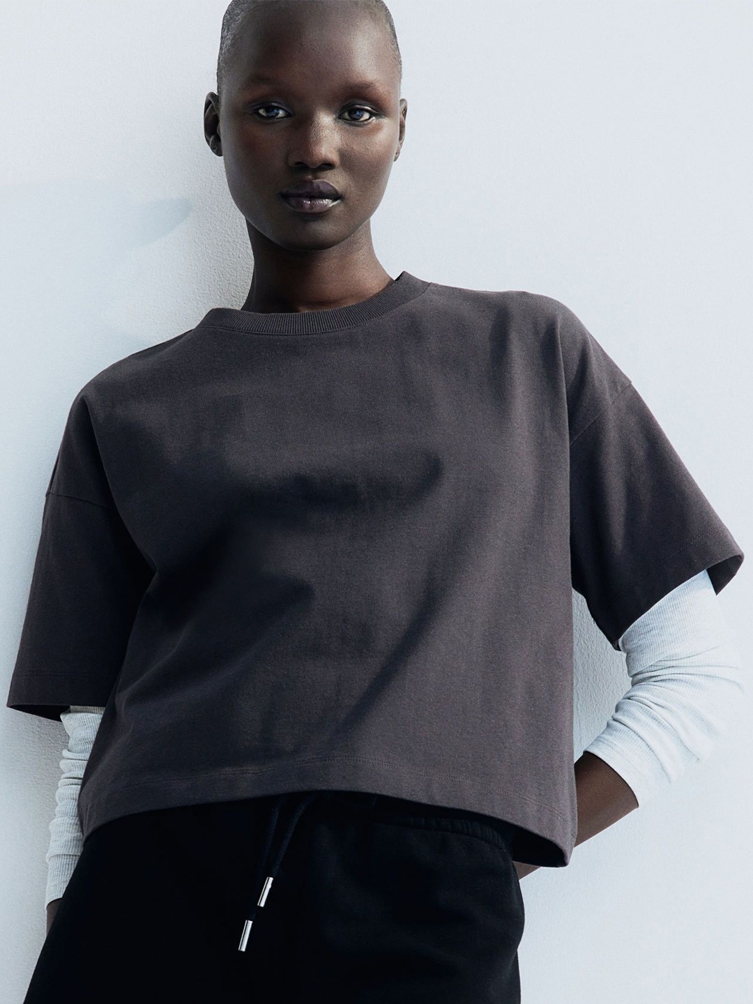 

H&M Women Pure Cotton Boxy Style T-Shirts, Grey