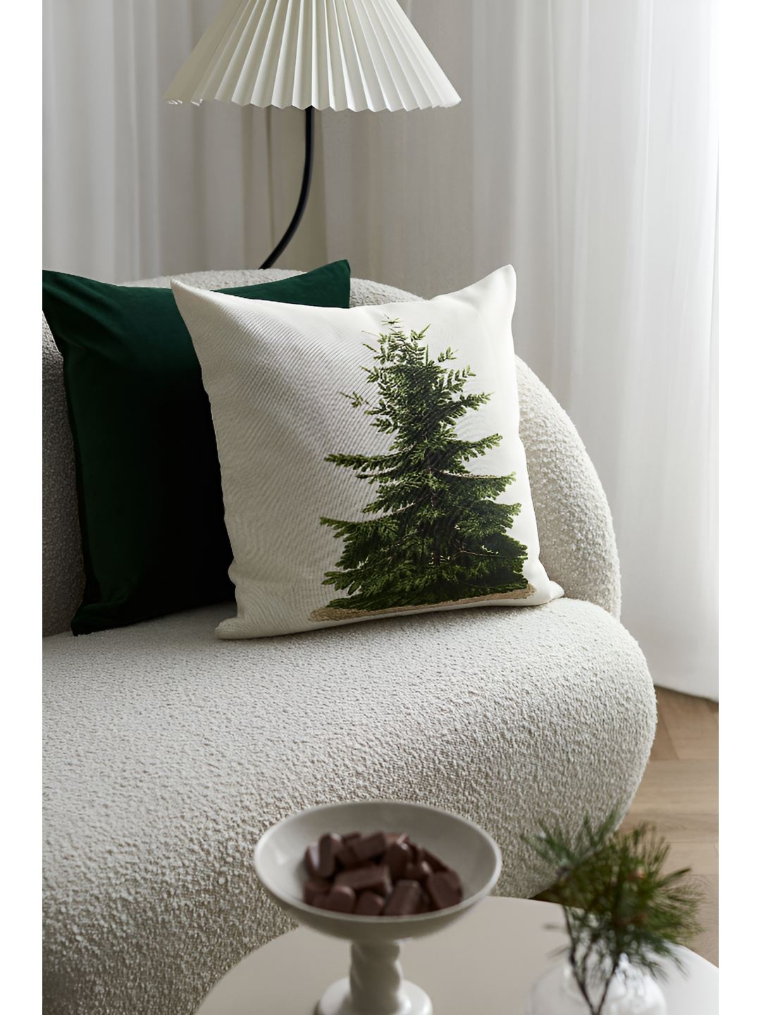 

H&M Beige & Green Pure Cotton Printed Cushion Cover