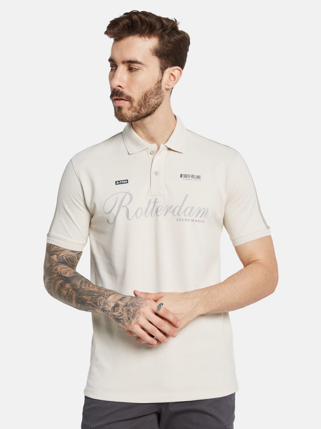 

Octave Men Typography Polo Collar T-shirt, Cream