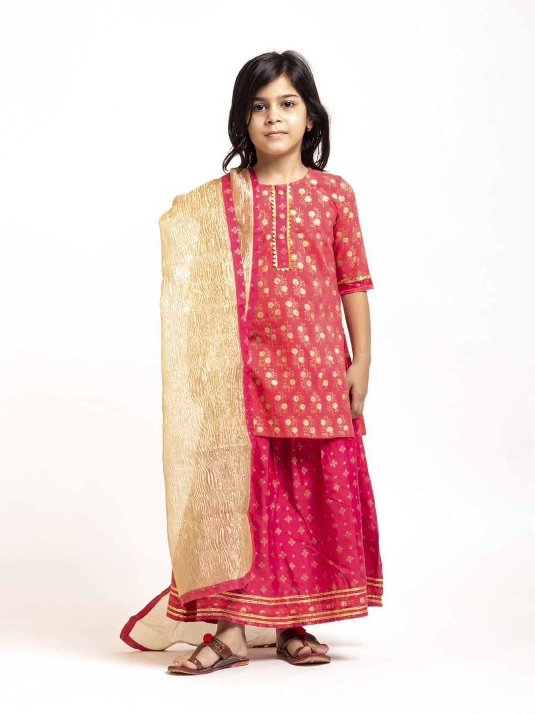 

Sangria Red Girls Ethnic Motifs Printed Gotta Patti Pure Cotton Kurta With Skirt & Dupatta