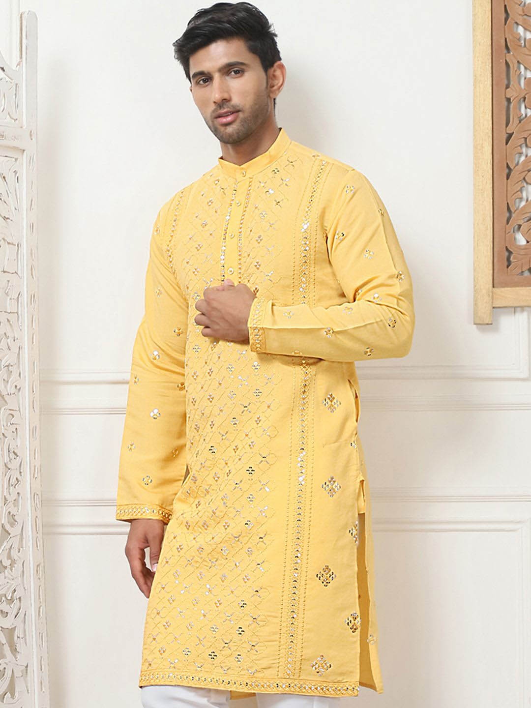 

Jompers Floral Embroidered Sequinned Mandarin Collar Straight Kurta, Mustard