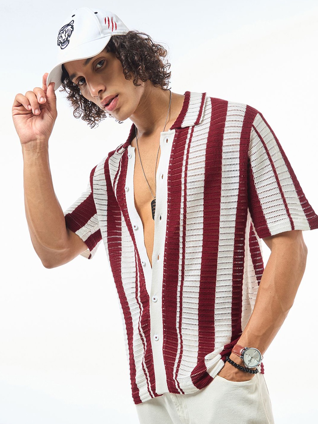 

Bewakoof Men's White & Maroon Striped Flatknit Shirt