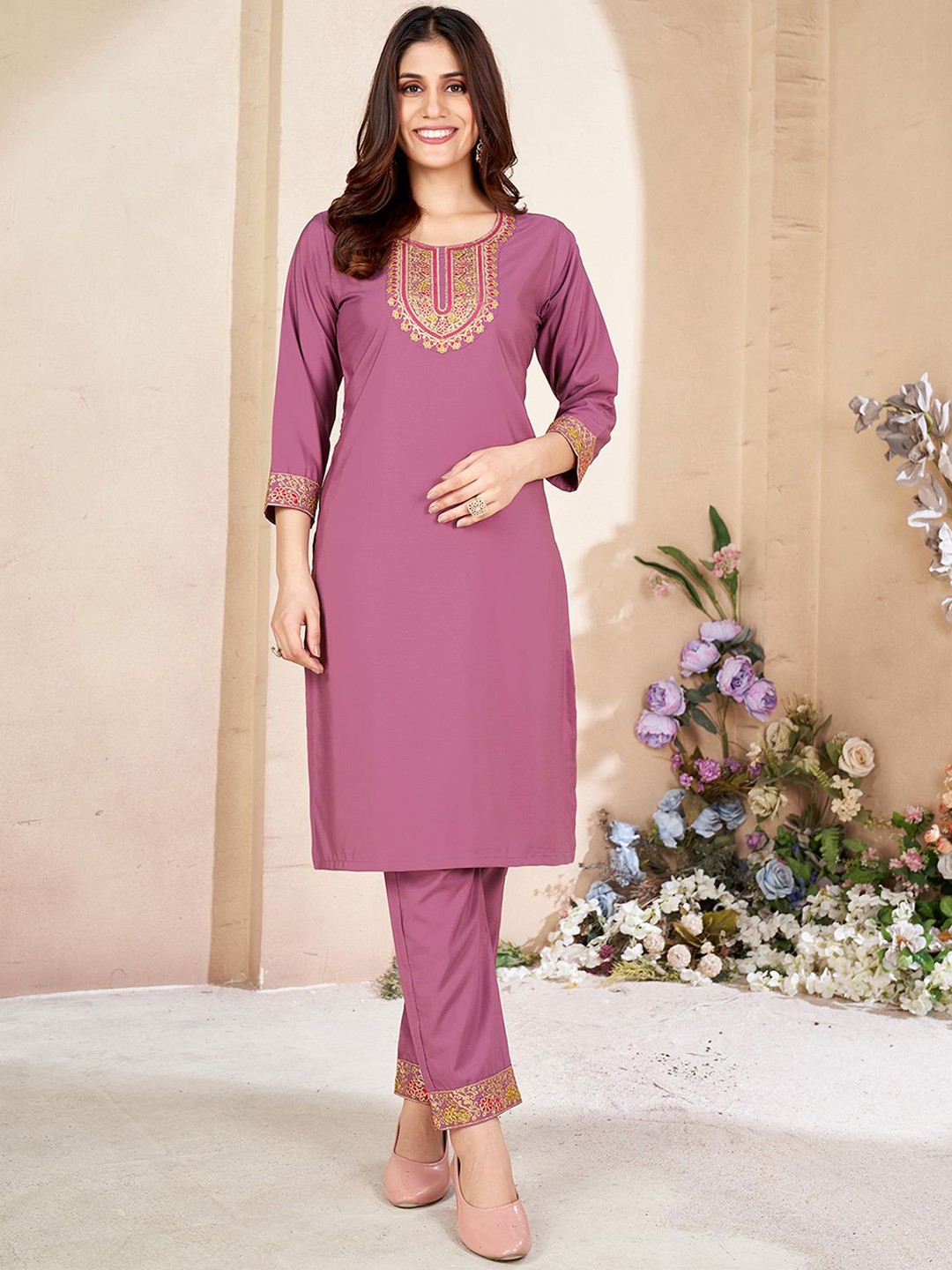 

KALINI Ethnic Motifs Yoke Design Thread Work Straight Kurta With Trousers, Purple