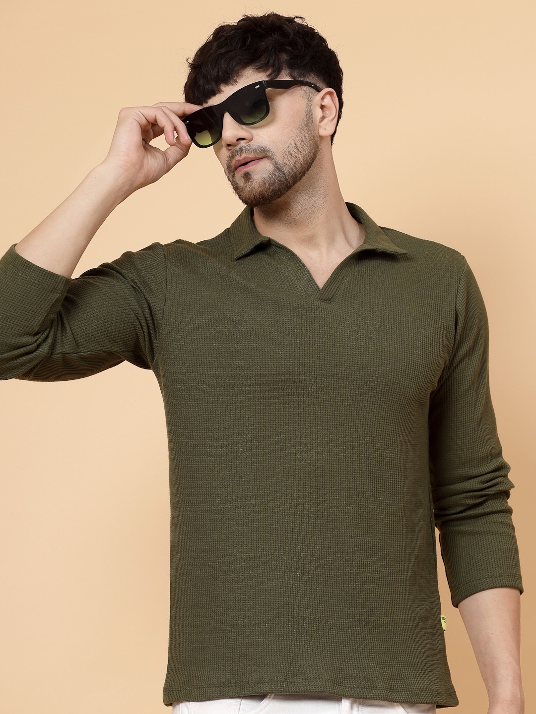 

Rigo Men V-Neck Slim Fit Tshirt, Olive