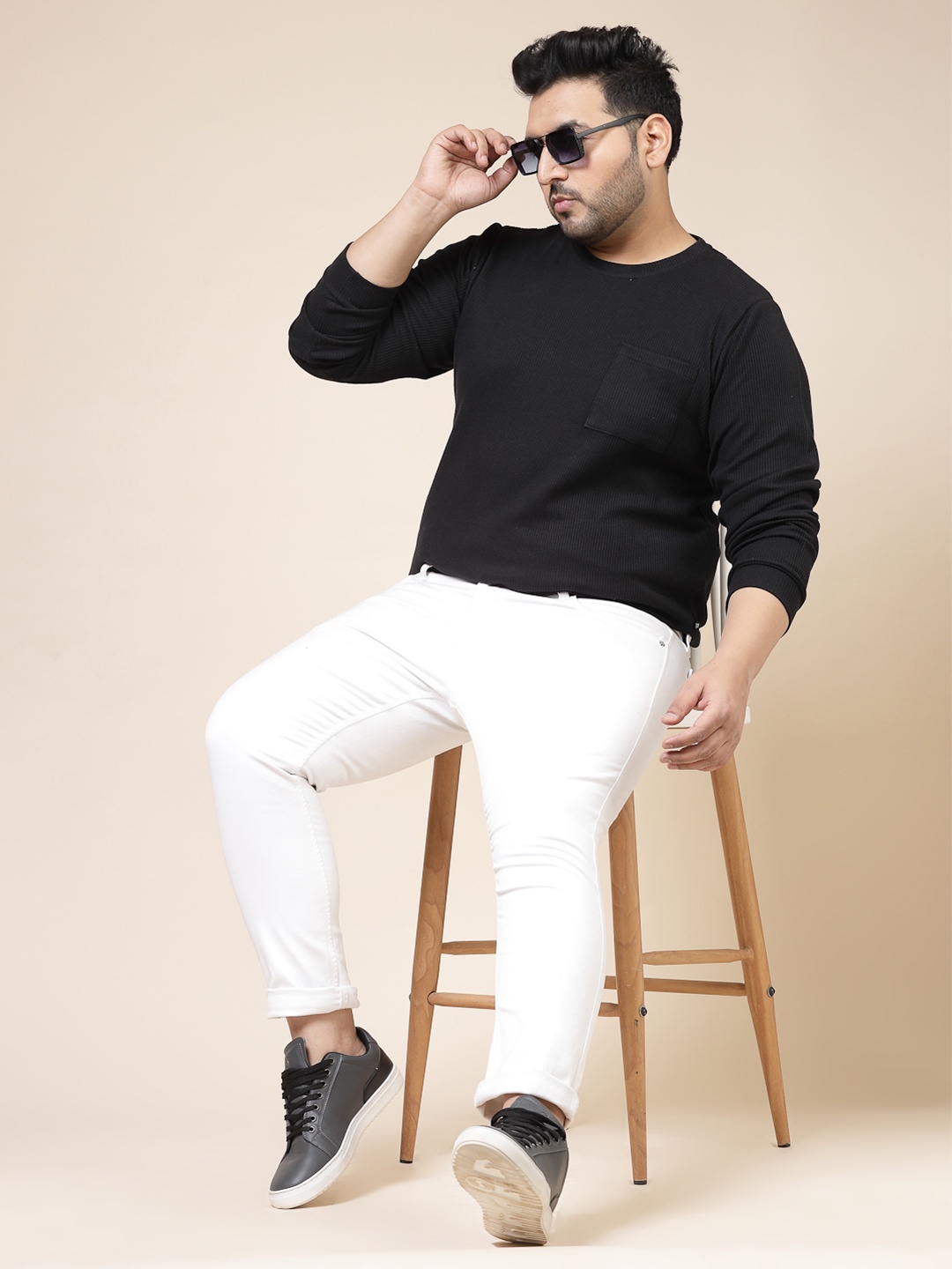 

Rigo Men Round Neck Slim Fit Tshirt, Black