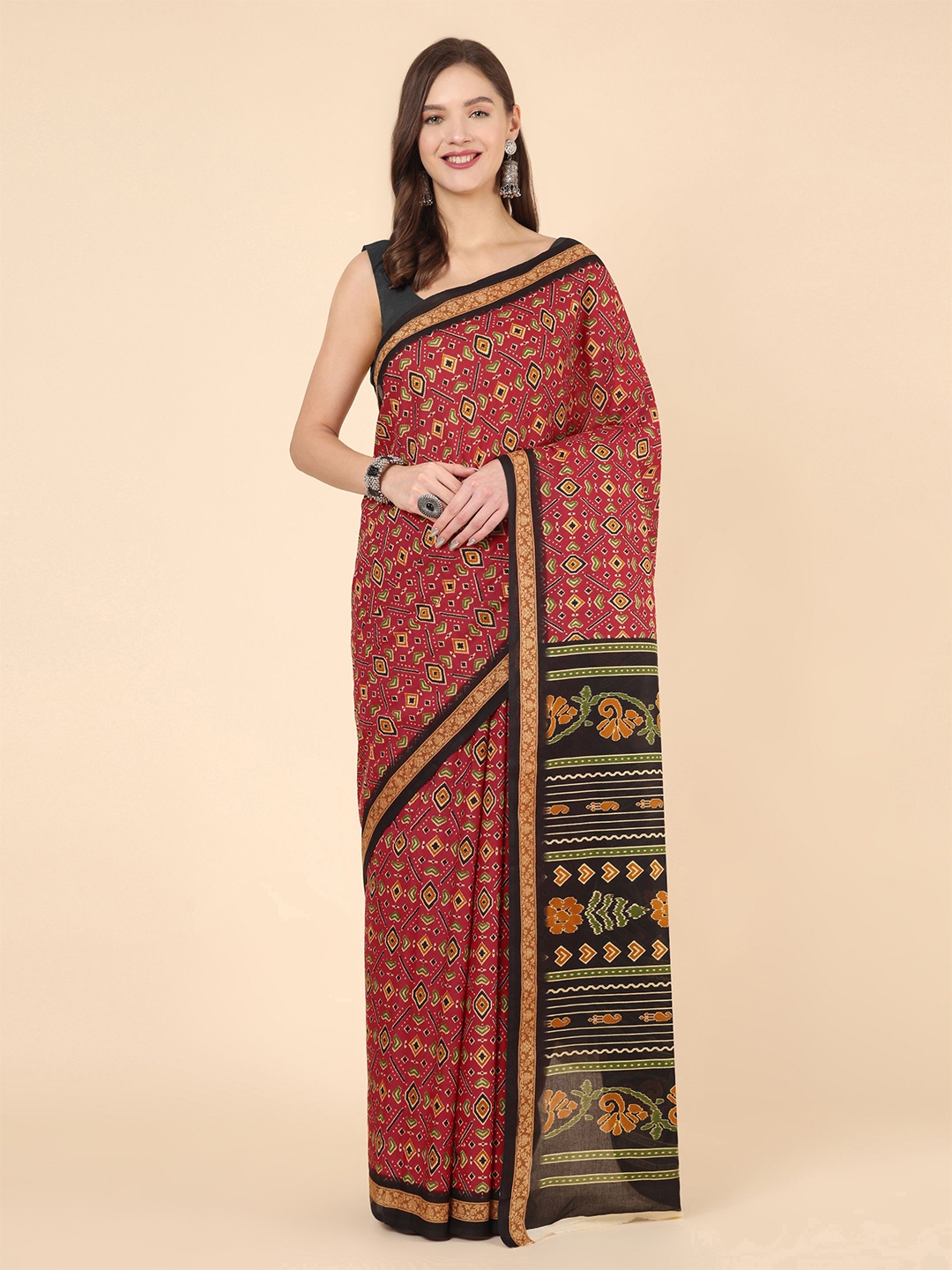 

Manvish Drapes Ethnic Motifs Pure Cotton Pochampally Saree, Red