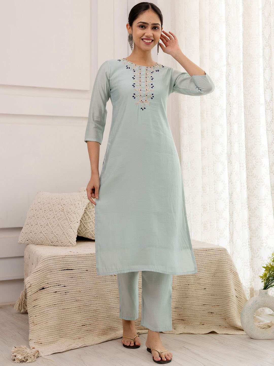 

Royal Export Embroidered Regular Kurta with Trousers & Dupatta, Grey