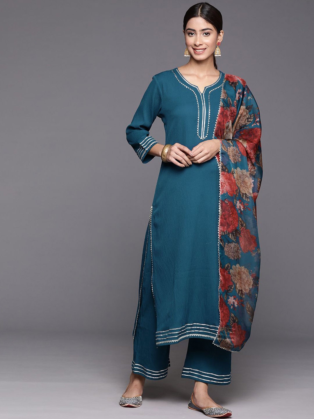 

Varanga Yoke Design Straight Kurta & Trousers With Dupatta, Teal