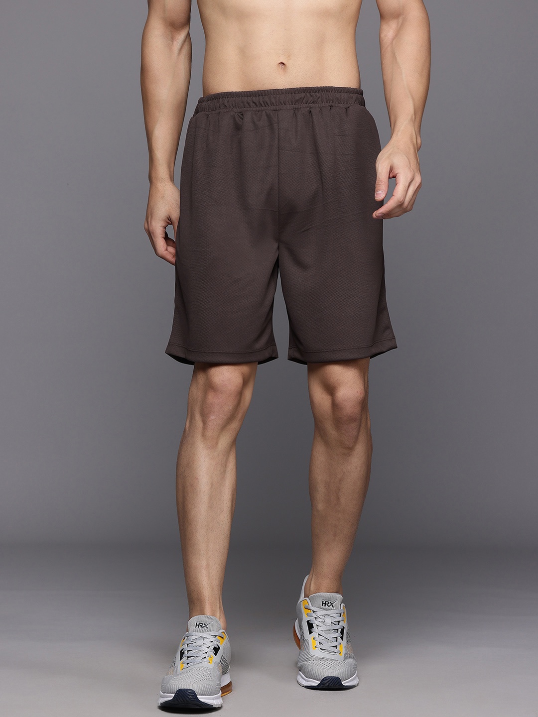 

HRX by Hrithik Roshan Men Rapid-Dry Training Shorts, Coffee brown