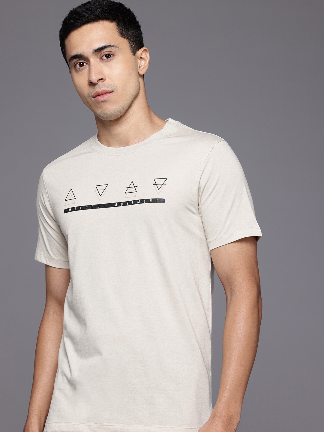 

HRX by Hrithik Roshan Printed Yoga T-shirt, Beige