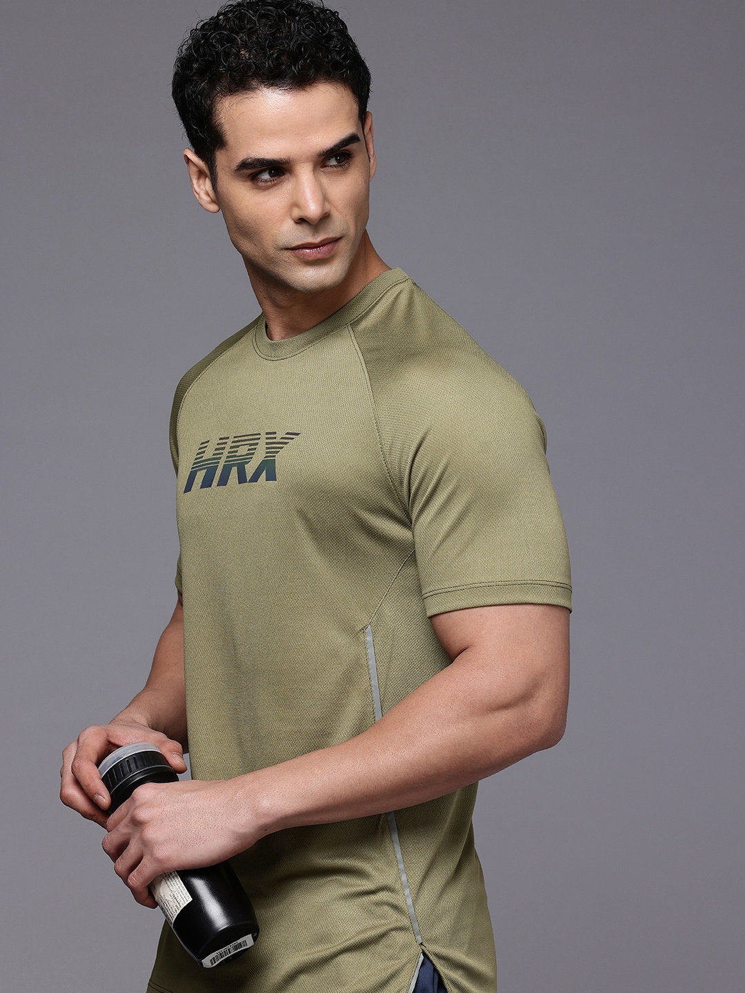 

HRX by Hrithik Roshan Raglan Sleeves Antimicrobial Finish Rapid Dry Training T-shirt, Olive