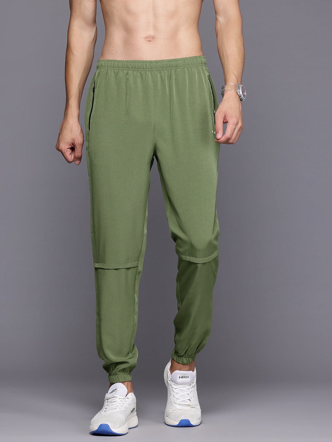 

HRX by Hrithik Roshan Men Rapid-Dry Training Joggers, Green