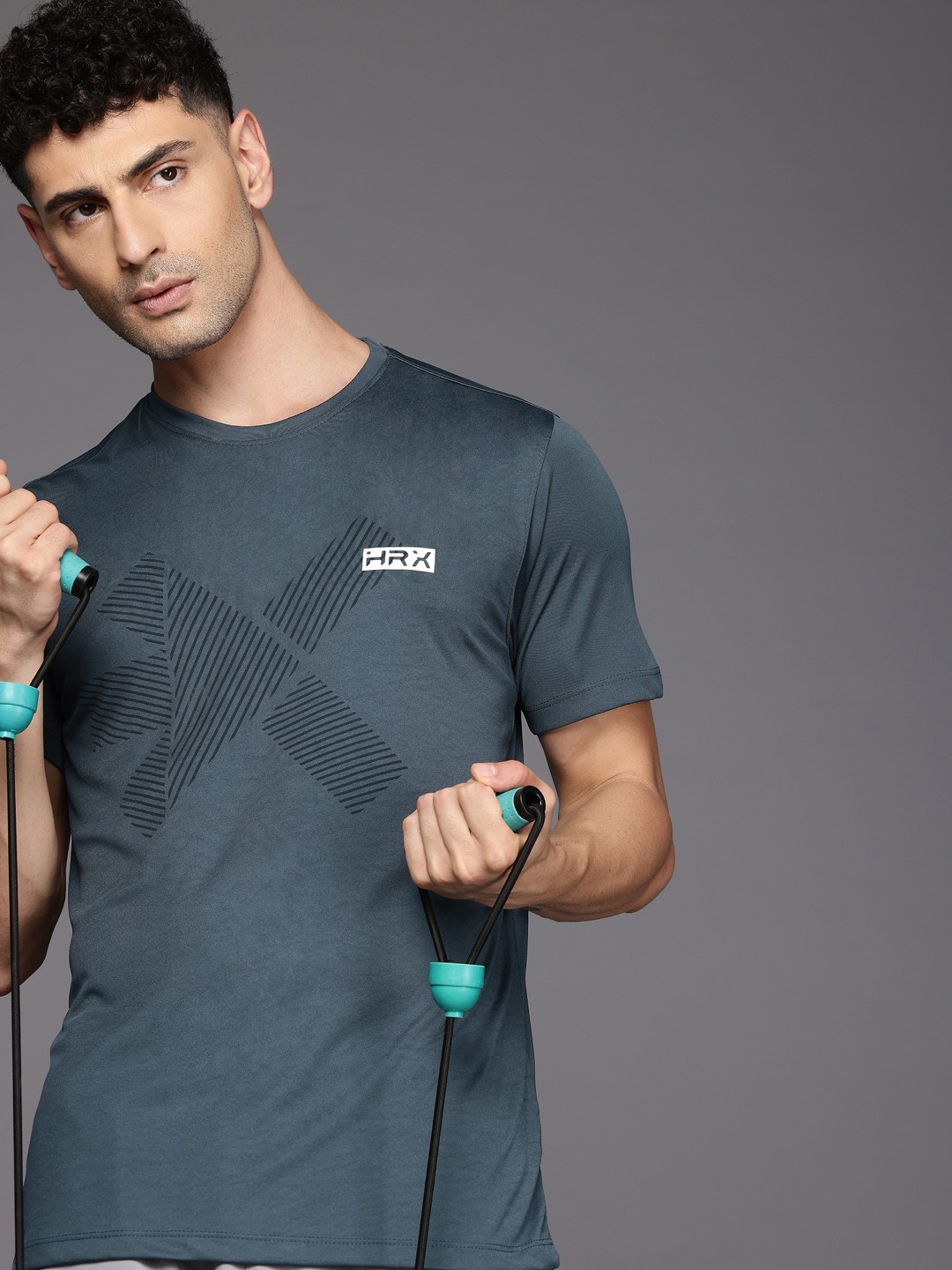 

HRX by Hrithik Roshan Brand Logo Printed Rapid Dry & Antimicrobial Finish Training T-shirt, Grey